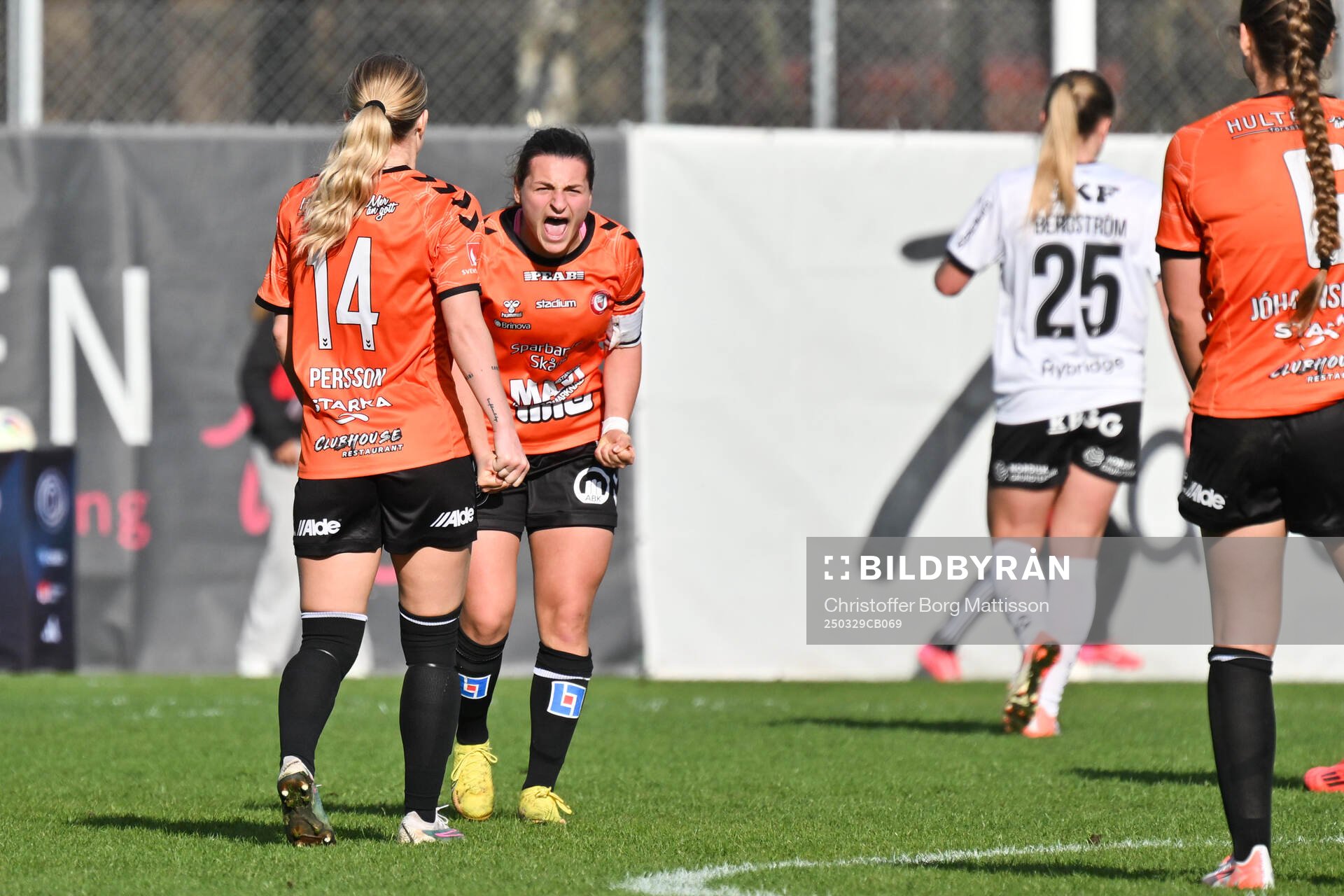 Kristianstads Emma Petrovic jublar