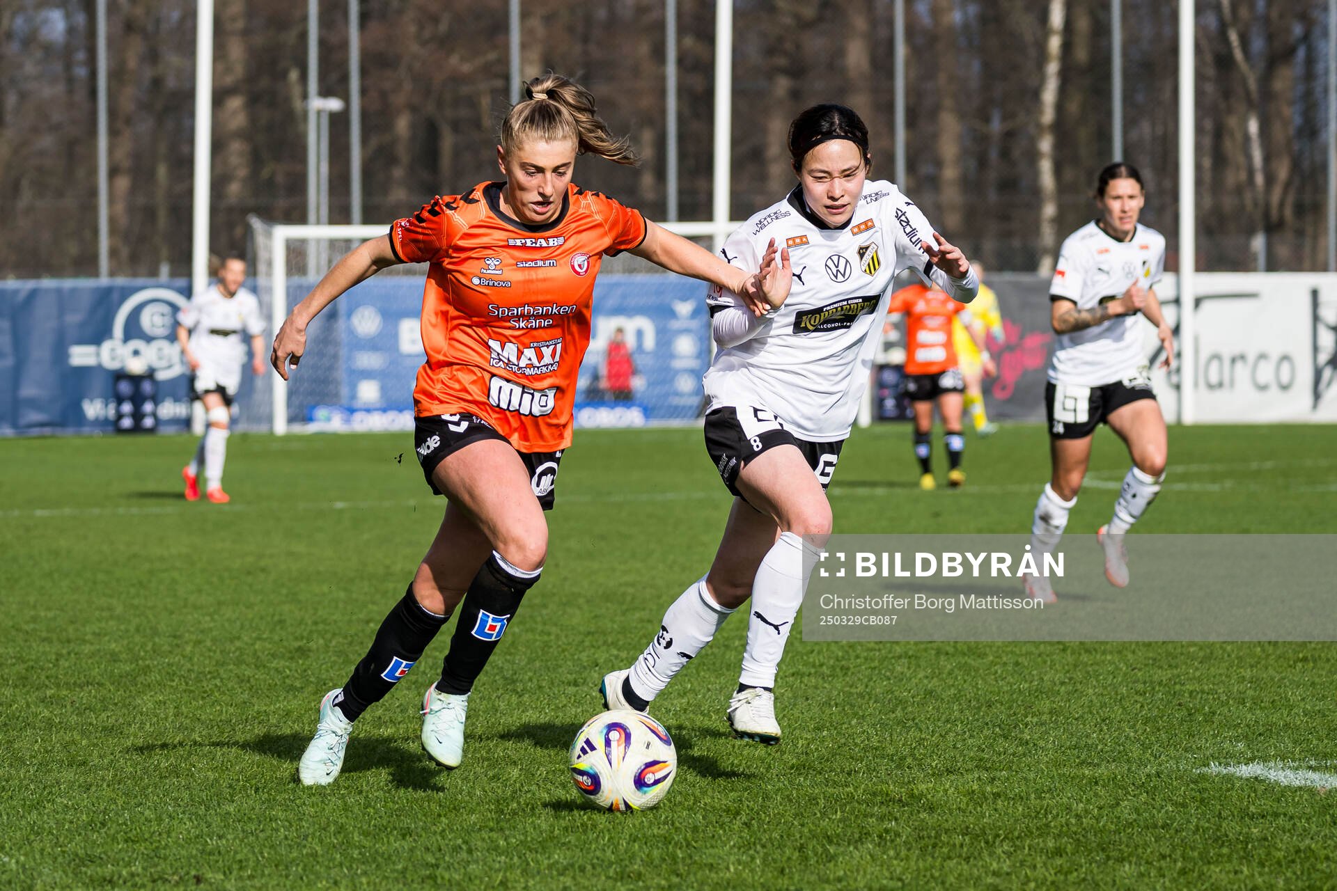 Kristianstads Remy Siemsen och Häckens Hikaru Kitagawa