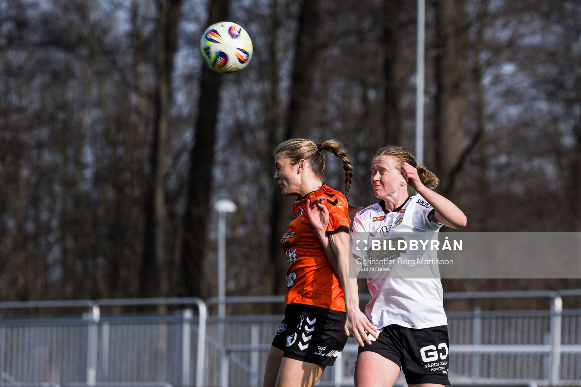 Kristianstads Beata Olsson och Häckens Emma Östlund