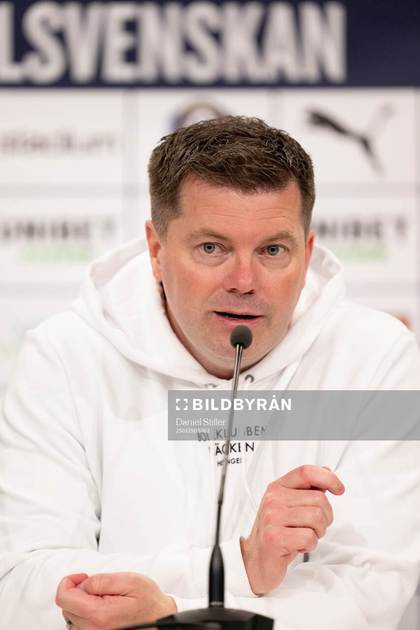 Häckens tränare Jens Gustafsson