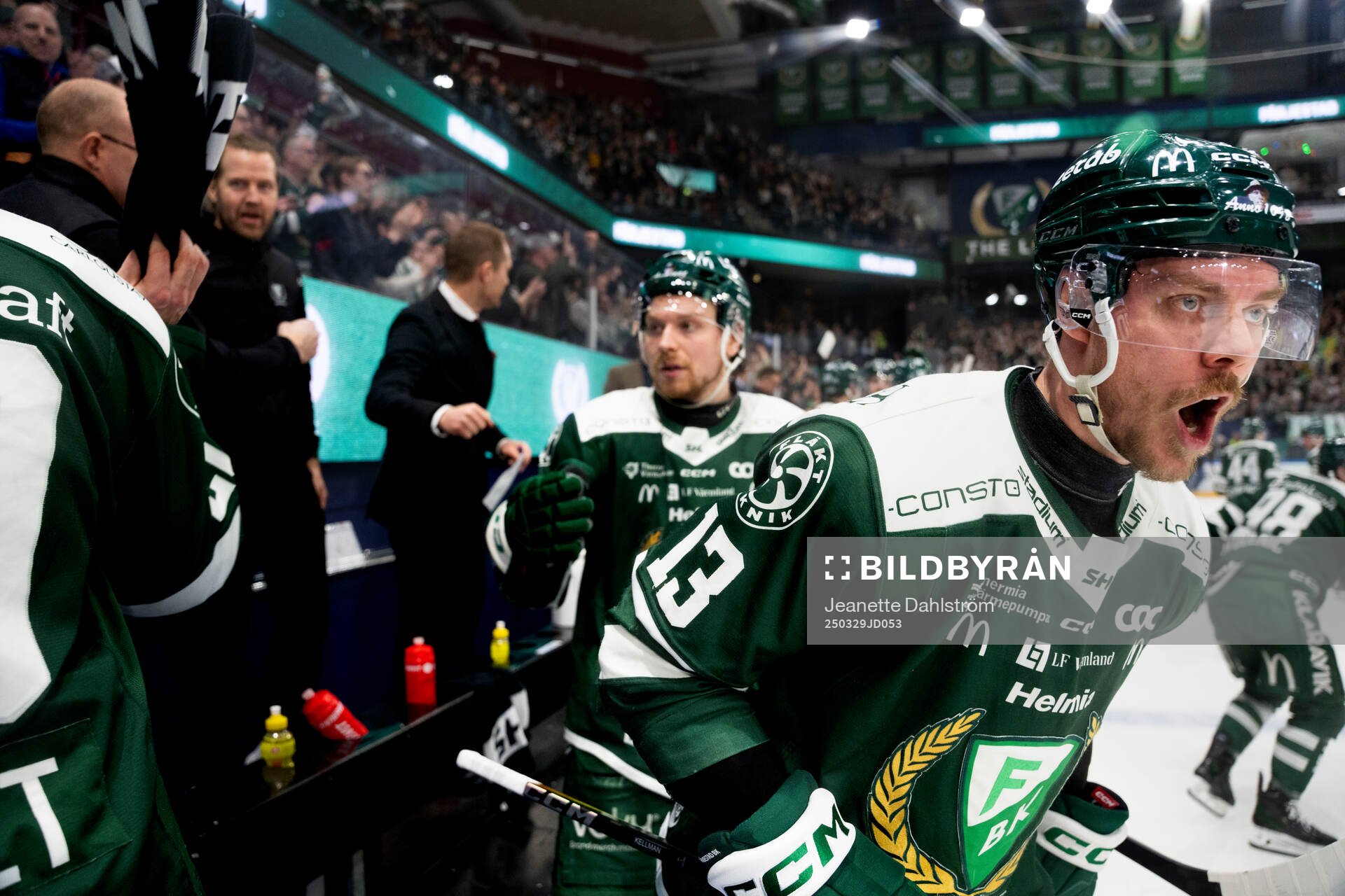 Färjestads Joel Kellman jublar