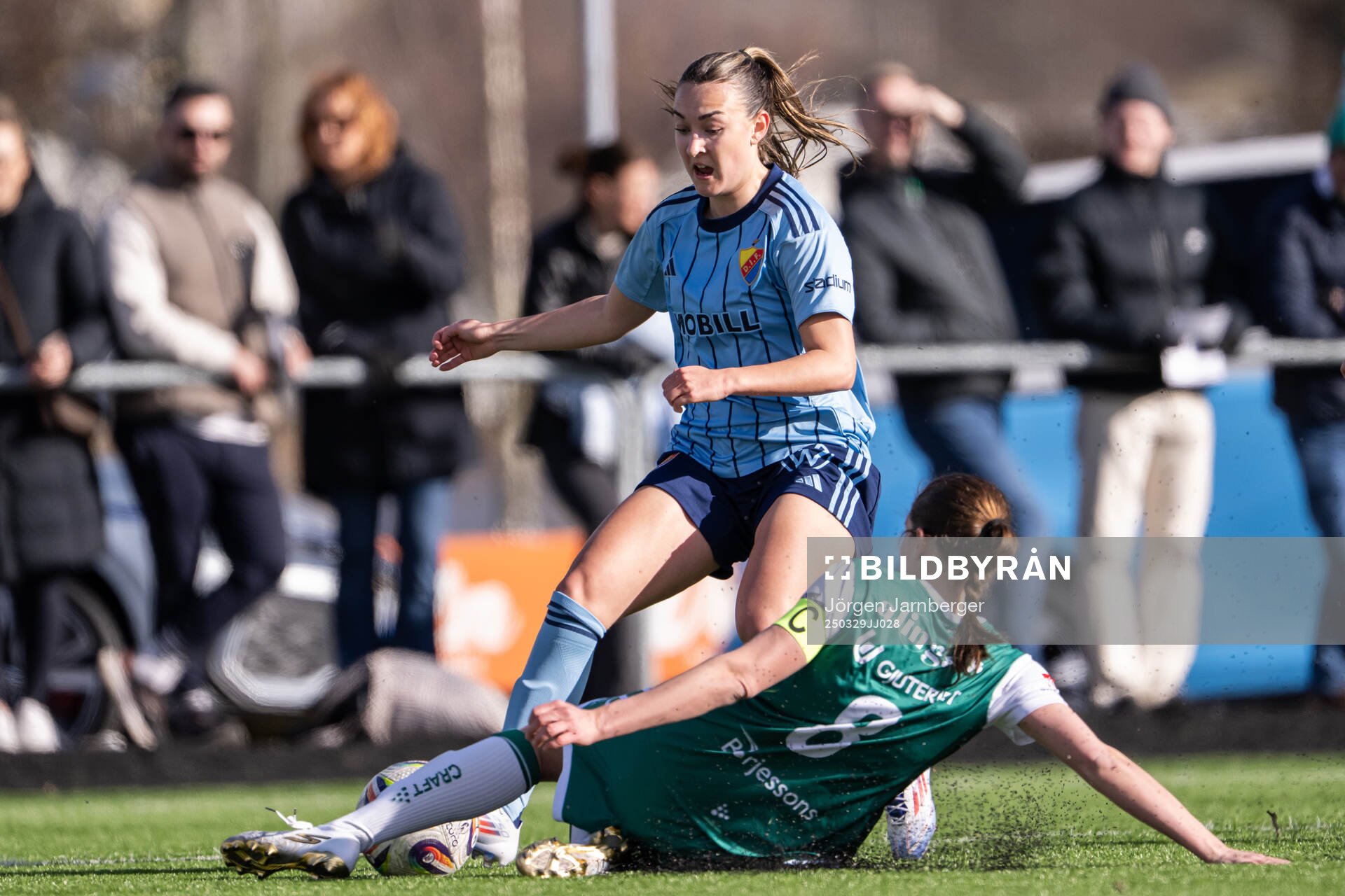Djurgårdens Lucia Duras och Alingsås Tove Lorén