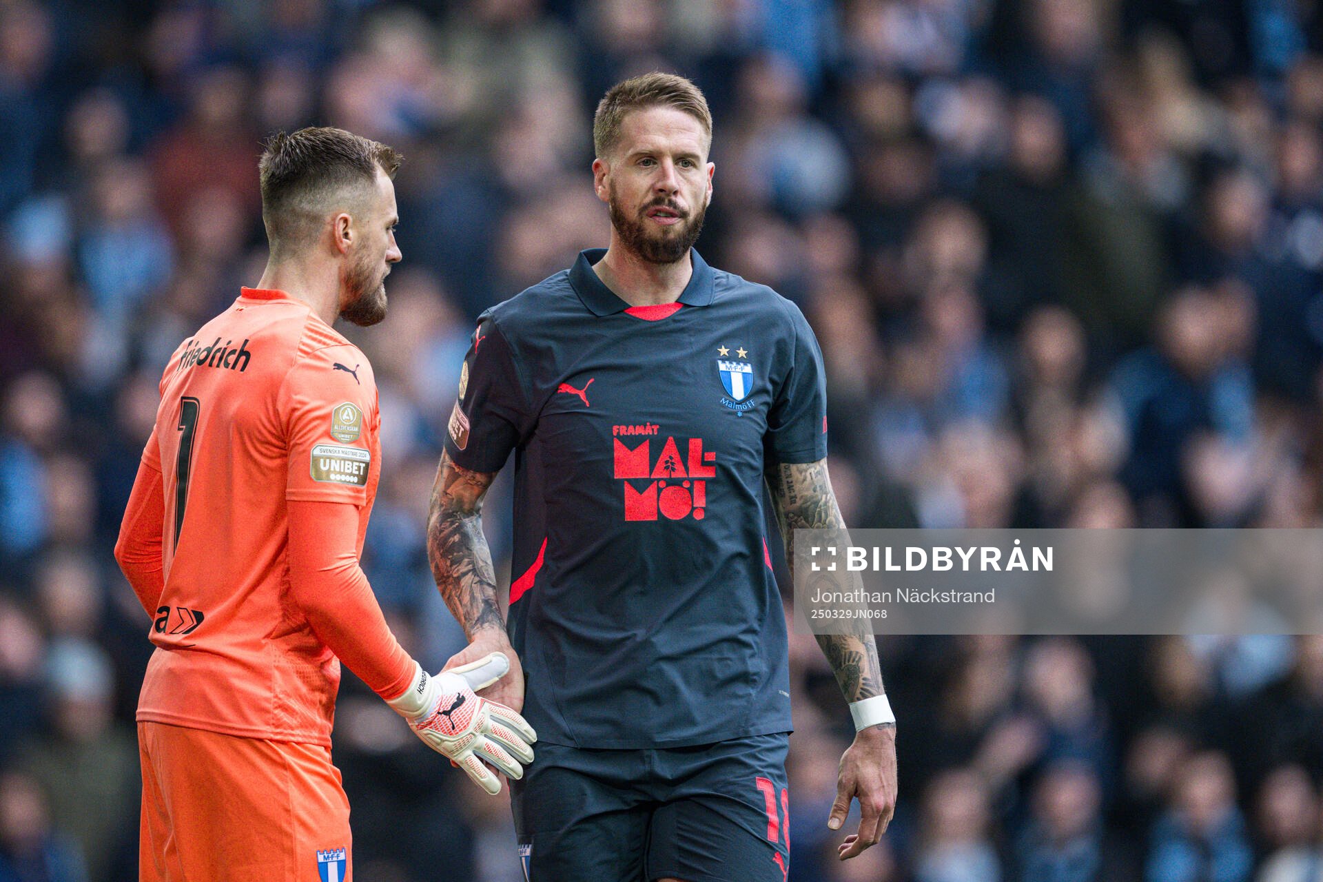 Malmö FFs målvakt Ricardo Friedrich och Pontus Jansson