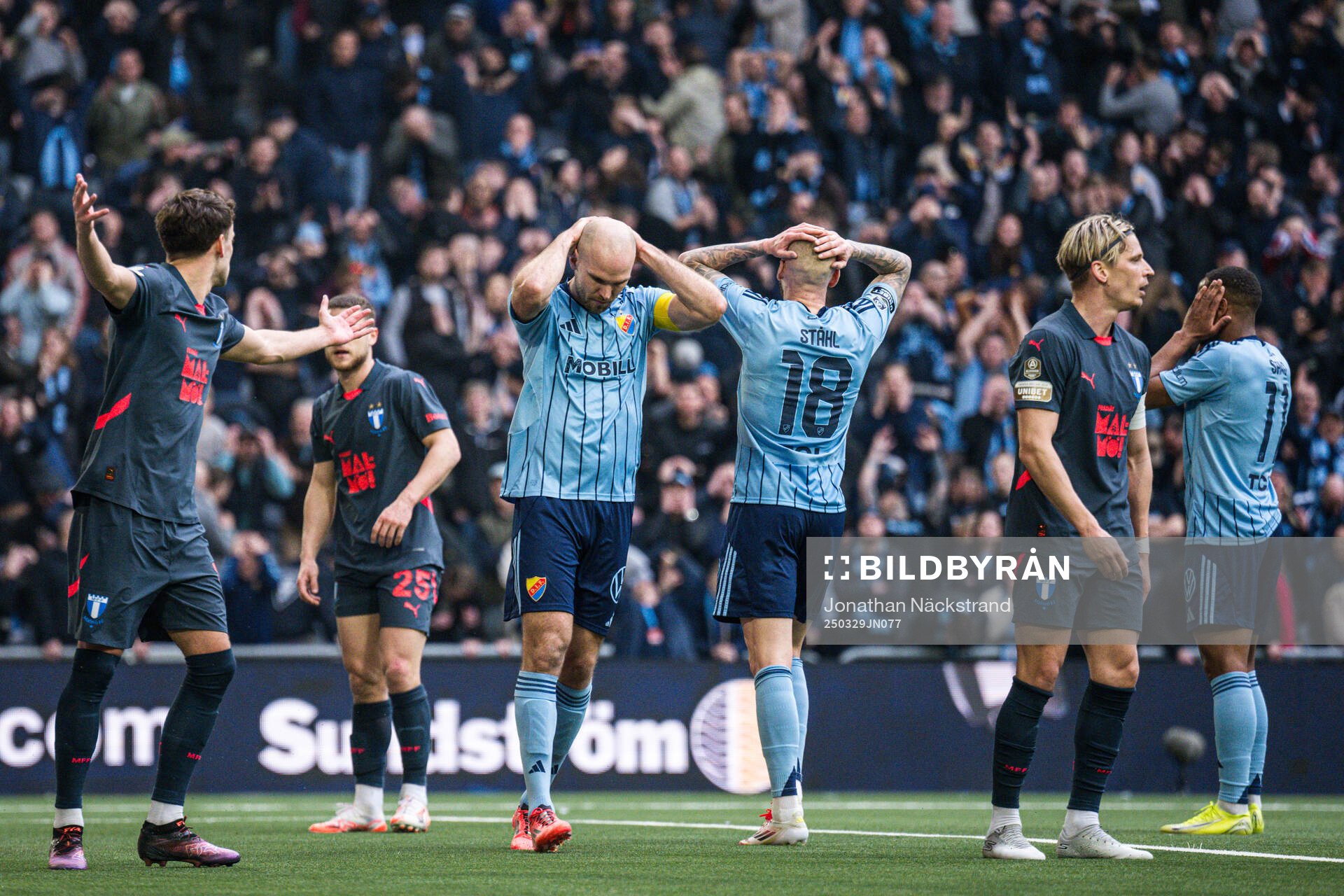 Djurgårdens Marcus Danielson deppar