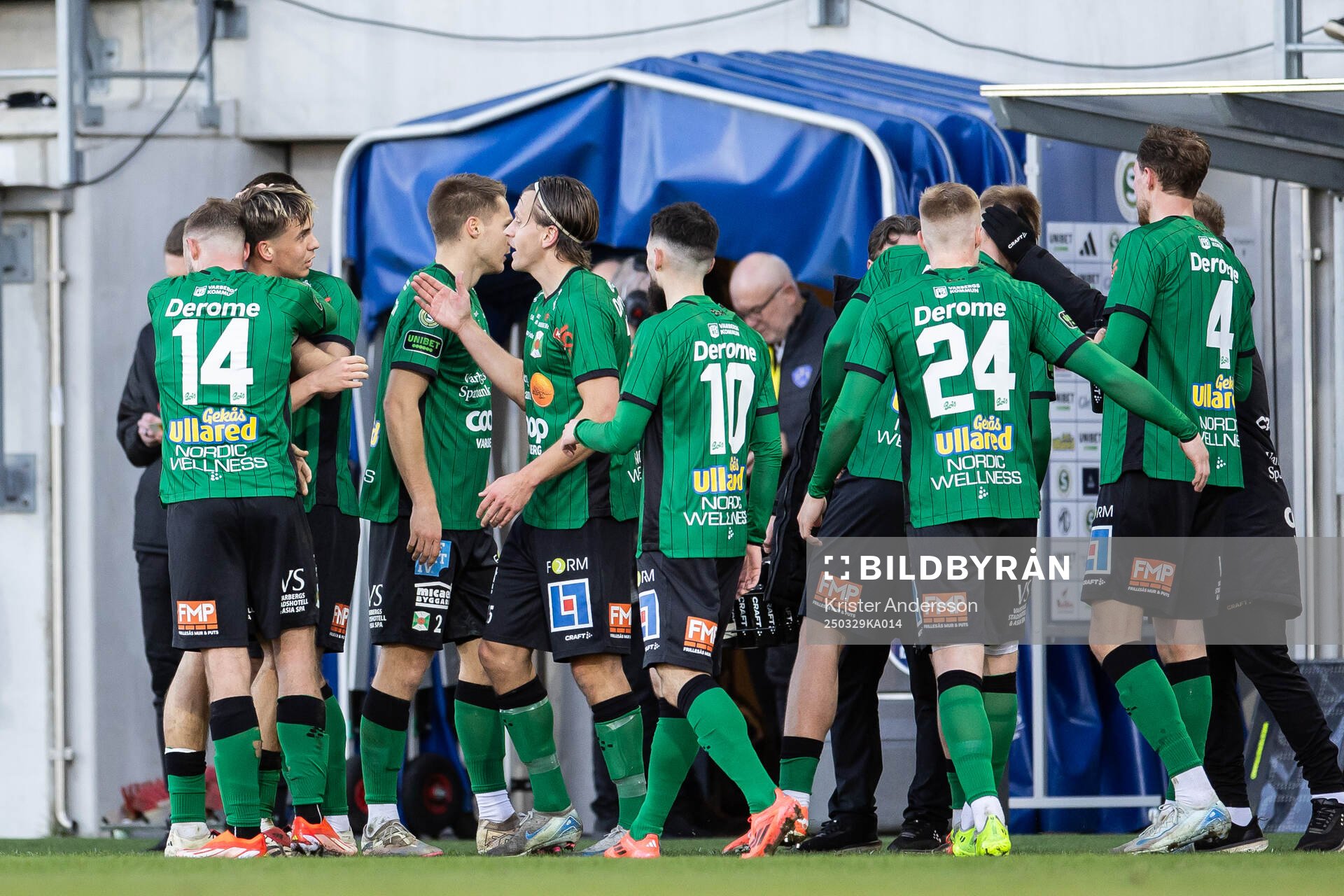 Varbergs Isak Vidjeskog jublar