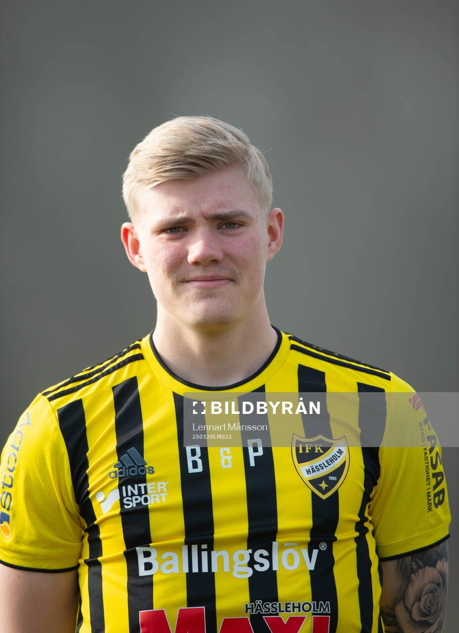 Linus Roslund, IFK Hässleholm, lagbild och