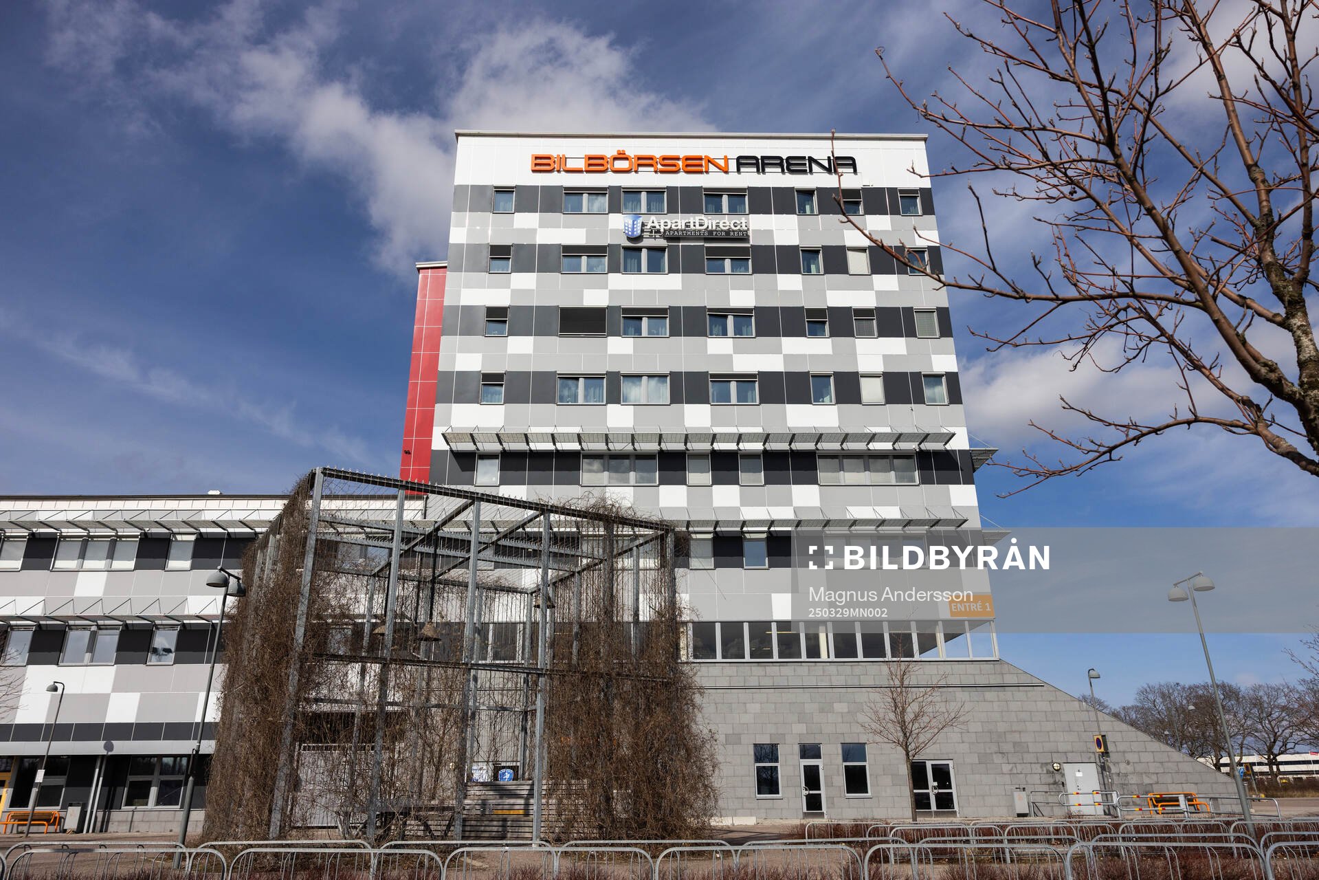 Exteriör vy av Bilbörsen Arena
