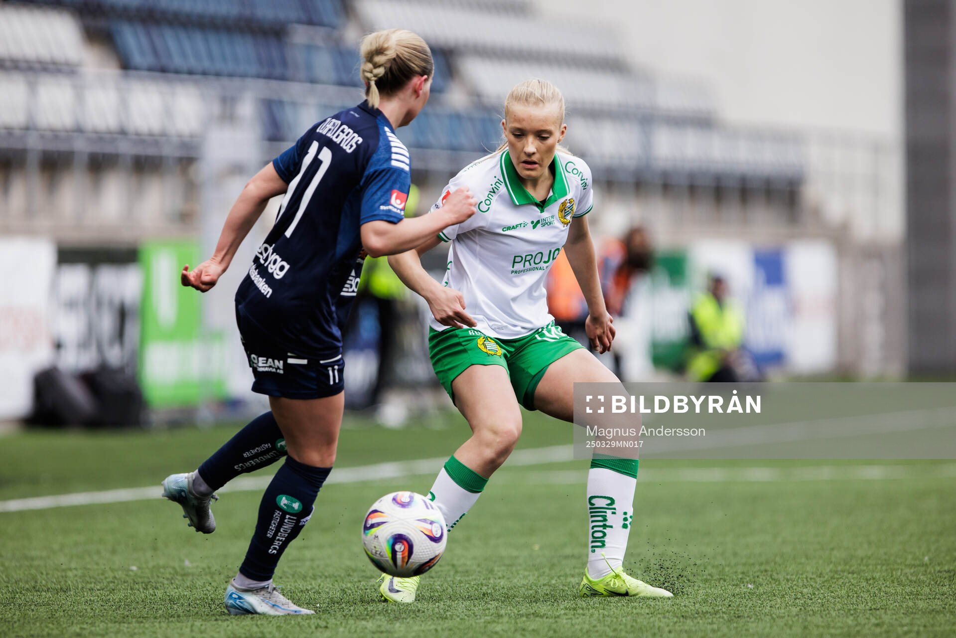 Linköpings Maria Olafsdottir Gros och Hammarbys Smilla