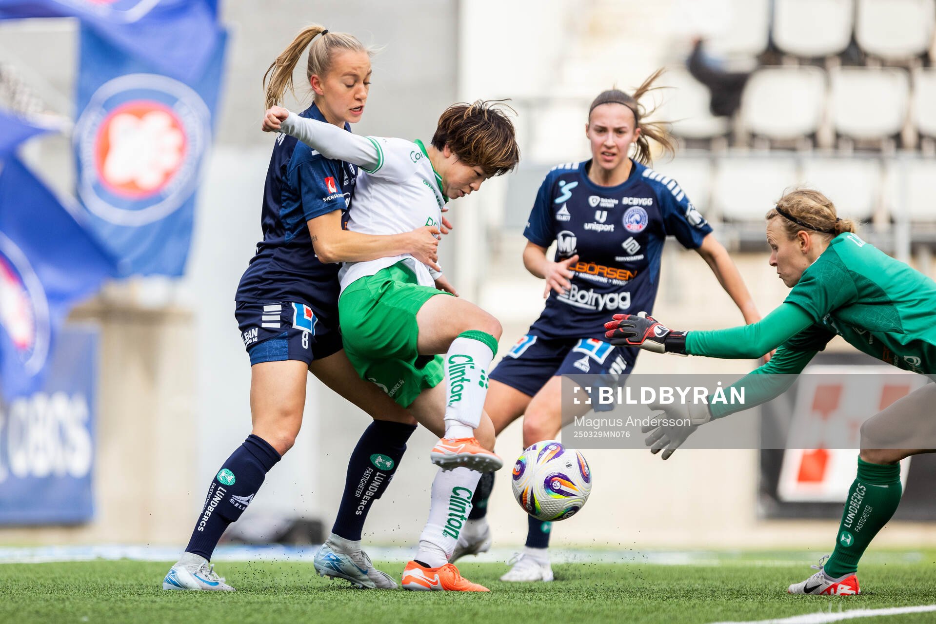 Linköpings Sara Eriksson, Hammarbys Asato Miyagawa och
