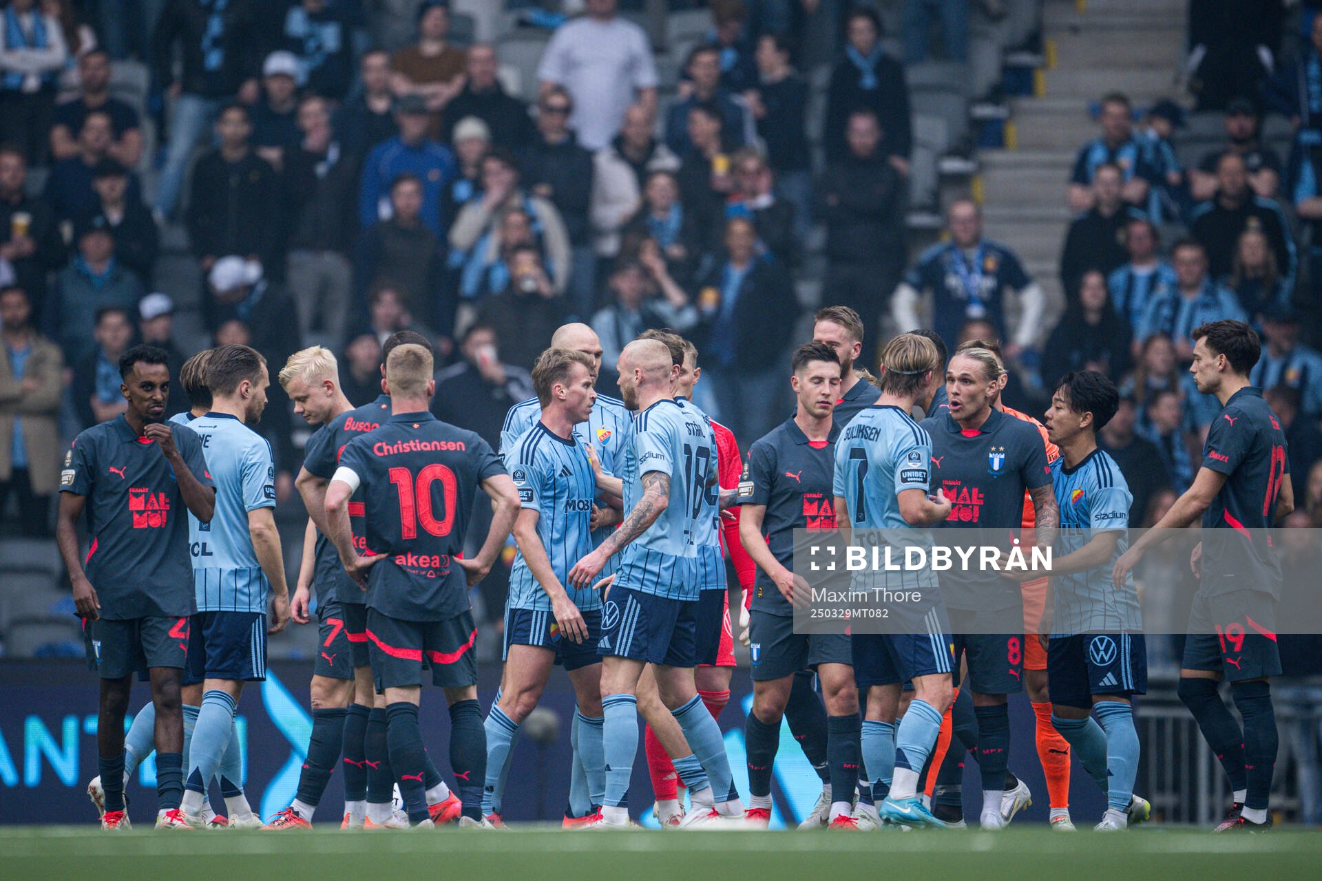 Djurgårdens Rasmus Schuller och Malmö FFs Arnor Sigurdsson