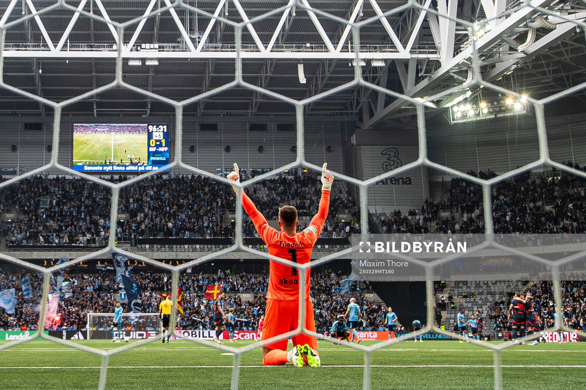 Malmö FFs målvakt Ricardo Schuck Friedrich jublar