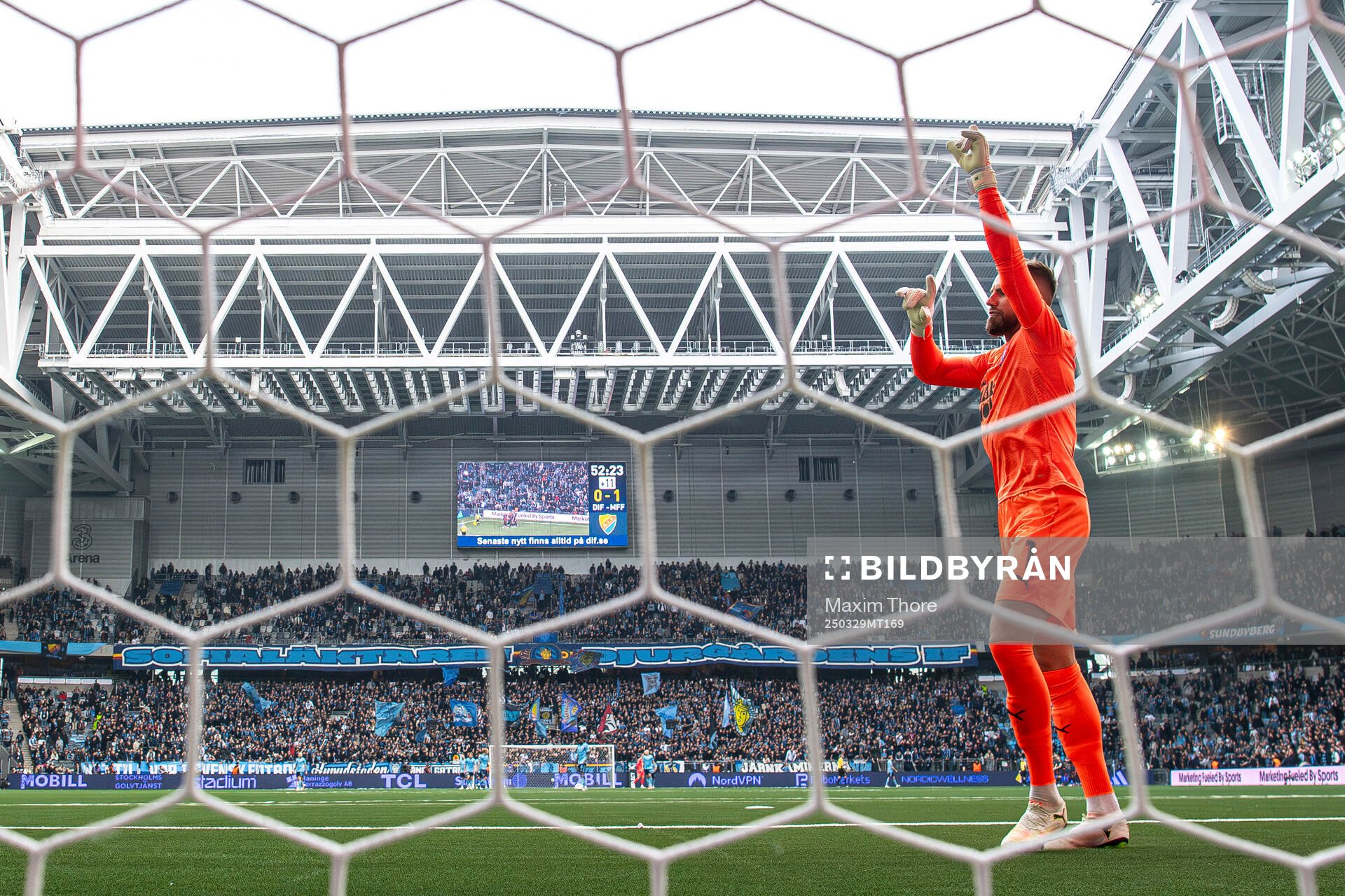 Malmö FFs målvakt Ricardo Schuck Friedrich jubalr