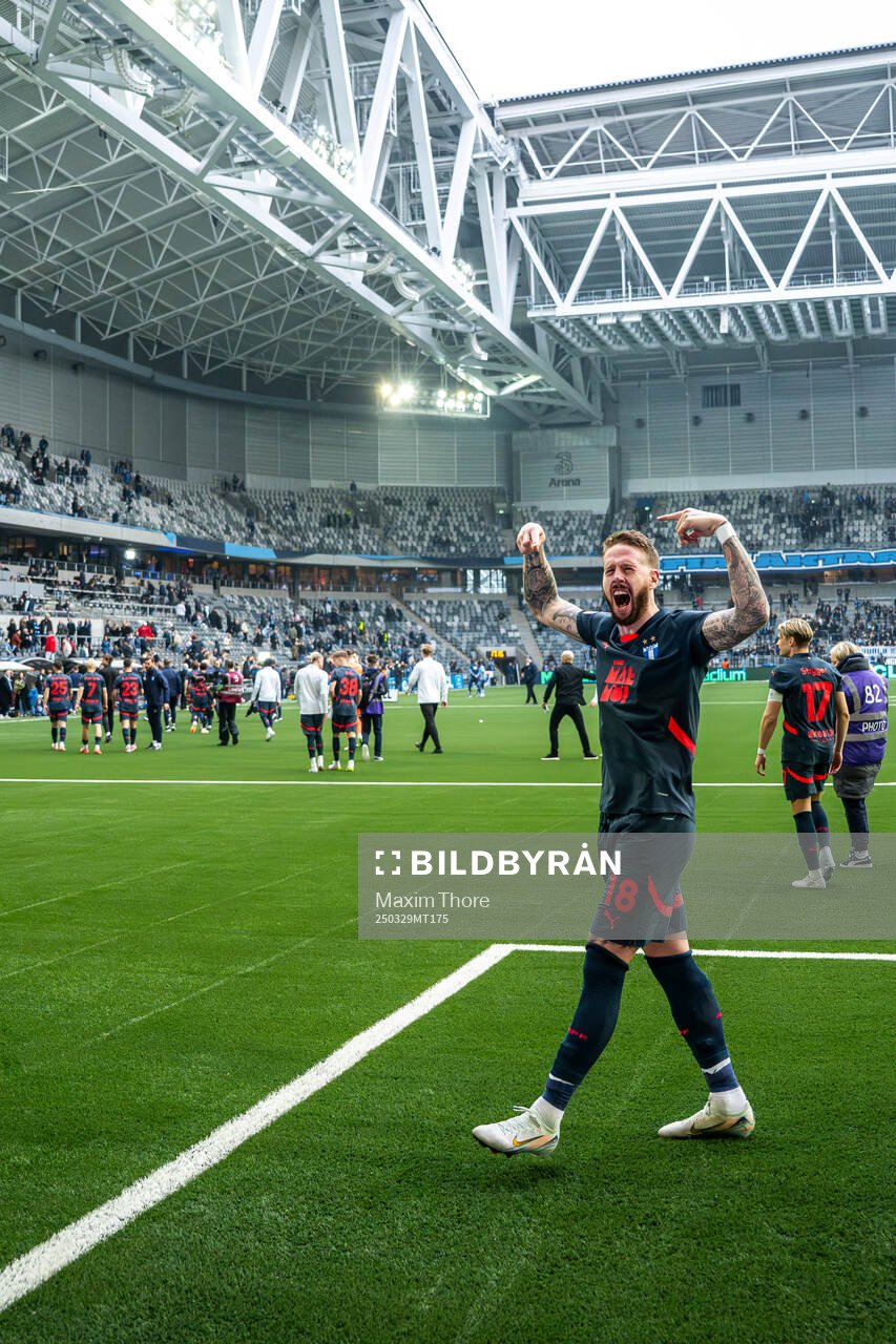 Malmö FFs Pontus Jansson jubalr