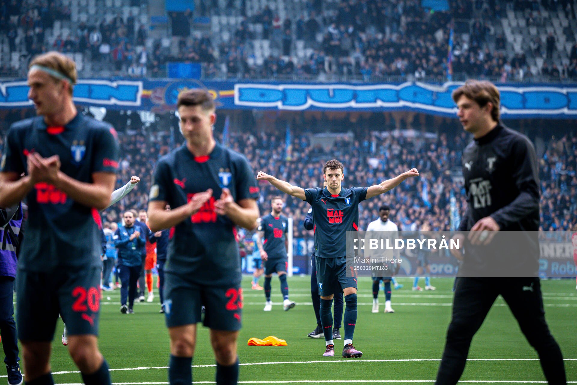 Malmö FFs Colin Rösler jublar efter fotbollsmatchen i Allsvenskan mellan Djurgården och Malmö FF den 29 mars 2025 i Stockholm. 