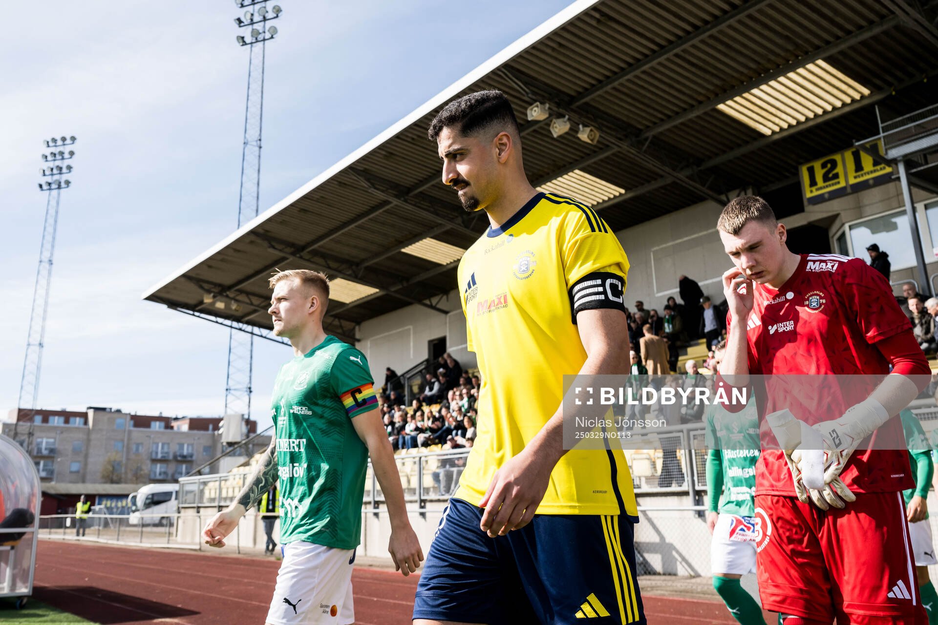 Ängelholms Mohammad Ahmadi och målvakt Hugo Fagerberg