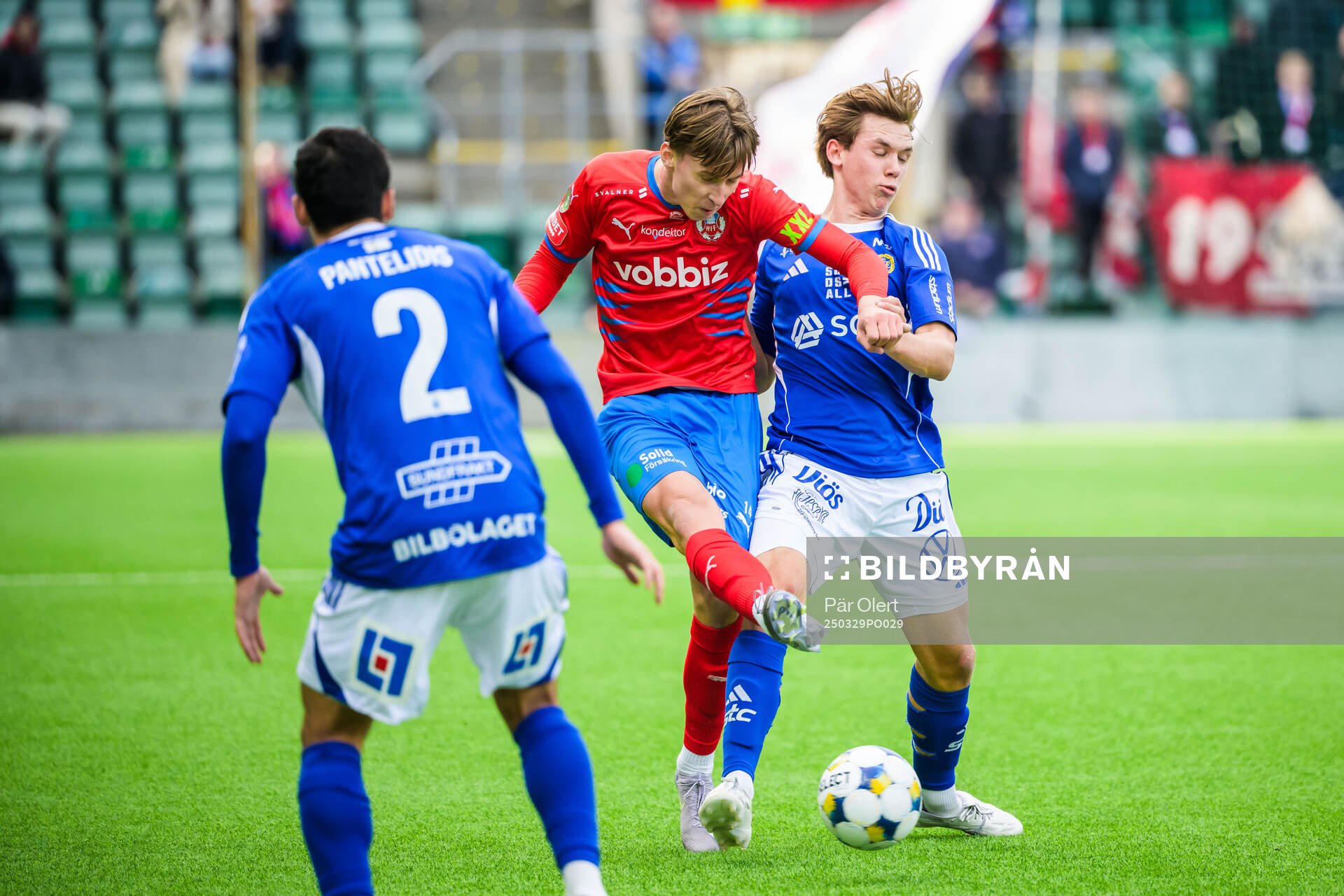 Helsingborgs Lukas Kjellnäs och GIF Sundsvalls Marcelo
