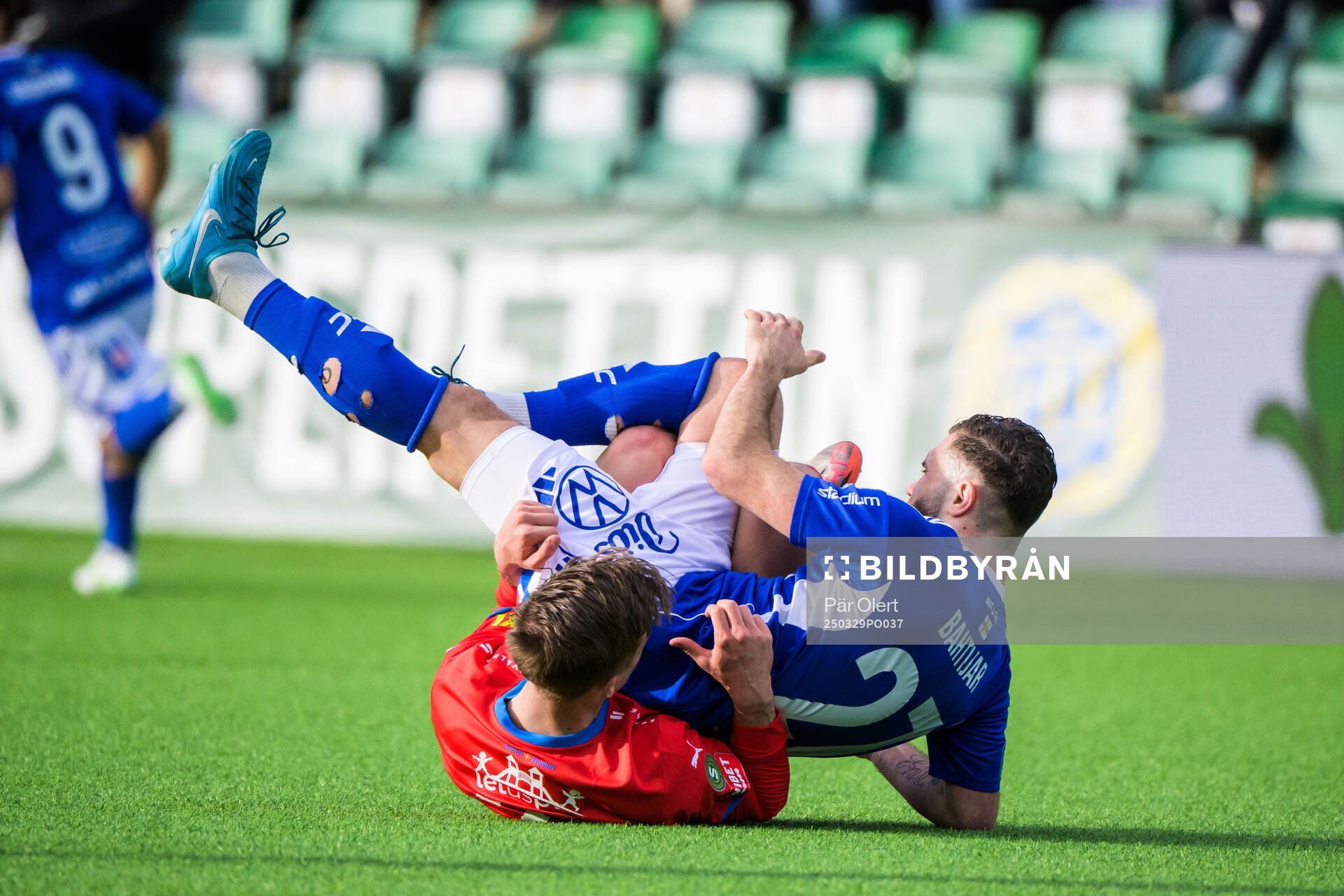 GIF Sundsvalls Amaro Bahtijar och Helsingborgs Adrian