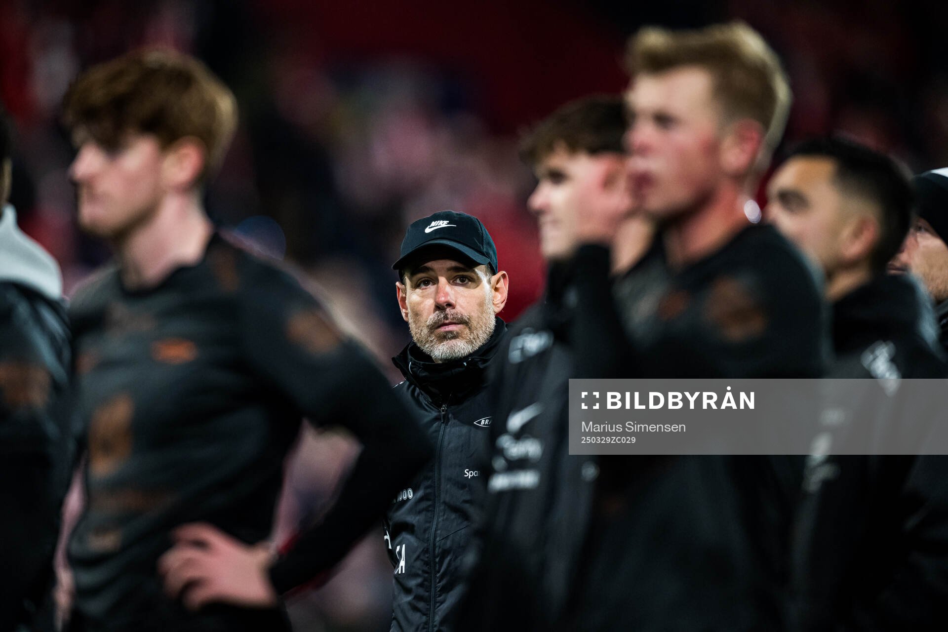 Freyr Alexandersson, head coach of Brann, looks dejected