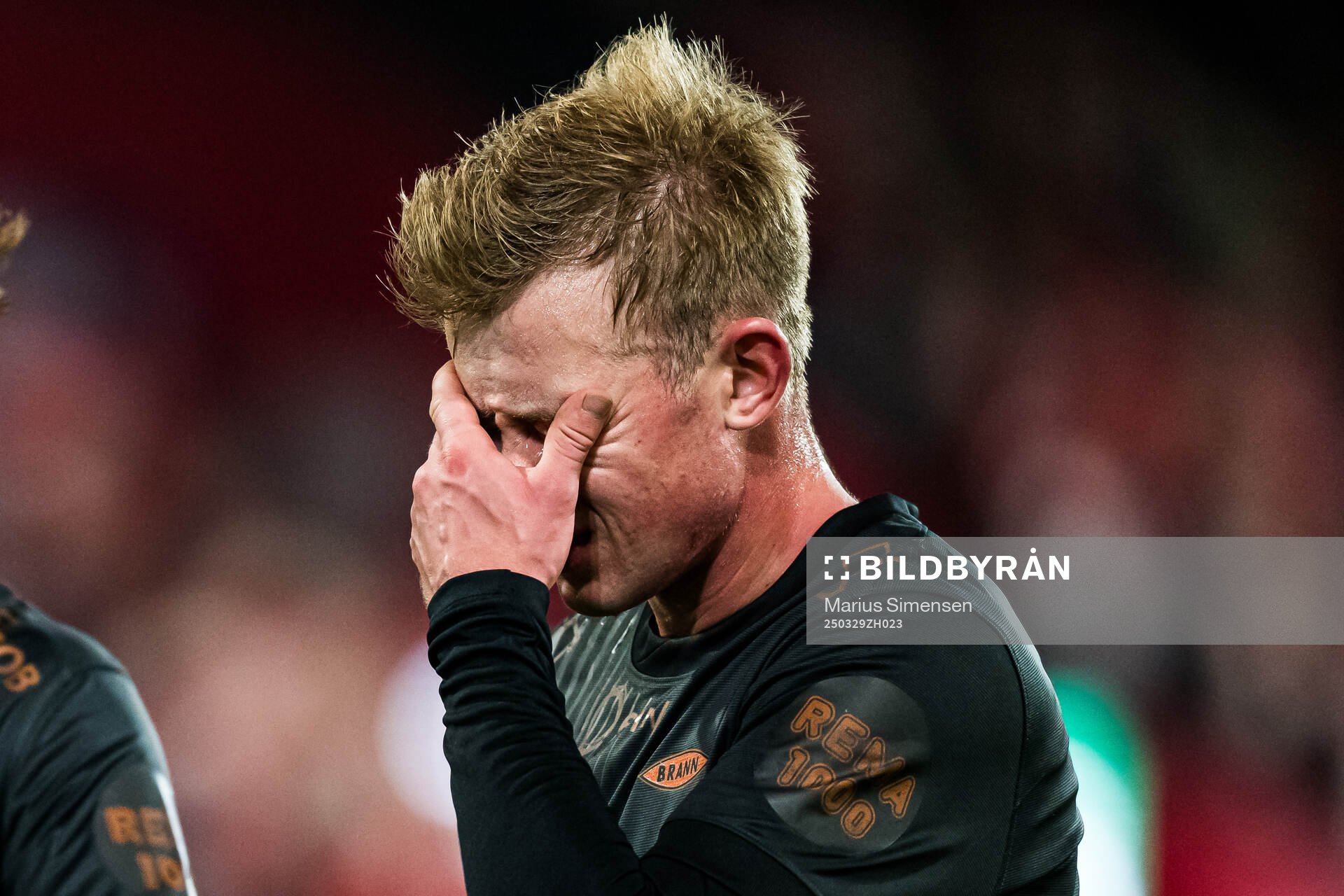 Aune Heggebø of Brann looks dejected