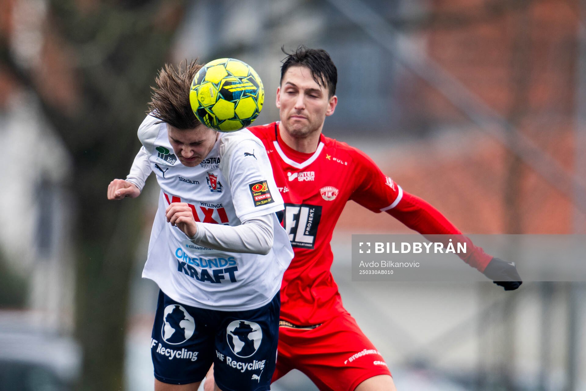Åstorps FFs Leon Johansson och Bergdalens IKs Aleksandar