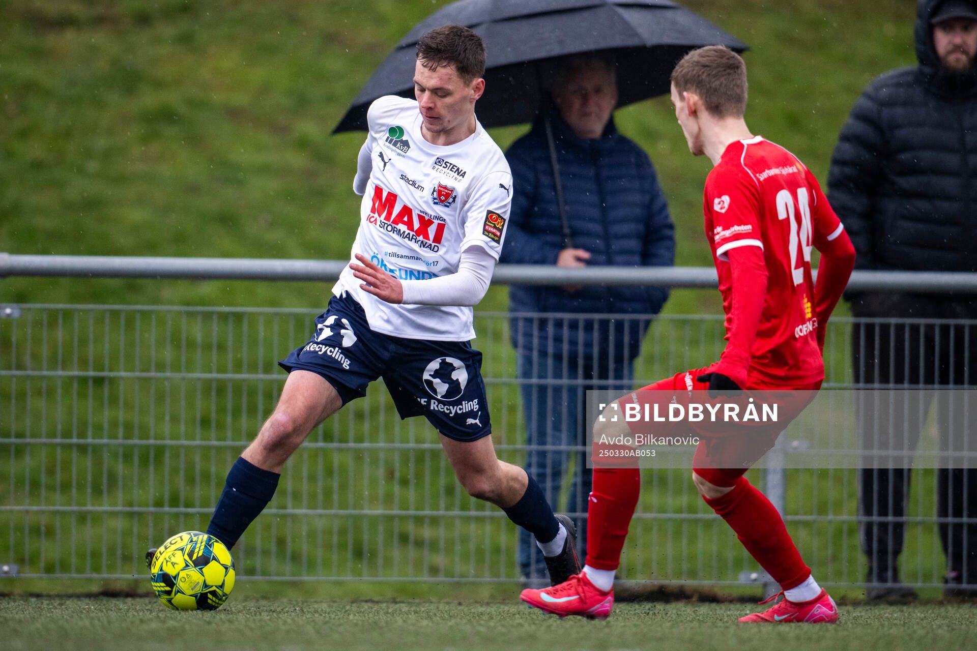 Åstorps FFs Filip Migawa under fotbollsmatchen i Division 2 Södra Götaland mellan Åstorps FF och Bergdalens IK den 30 mars 2025 i Åstorp.