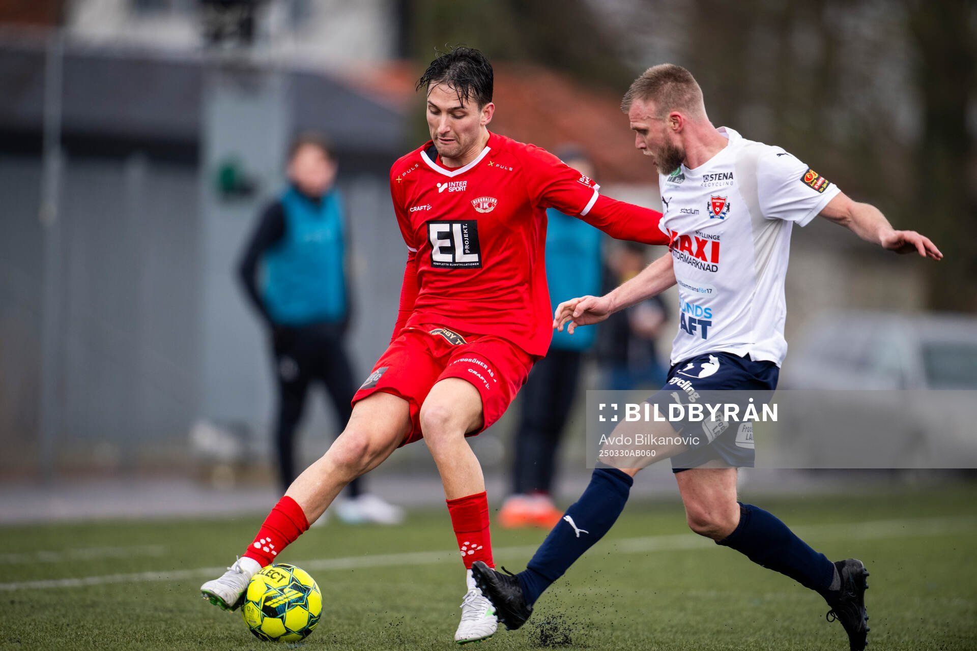 Åstorps FFs Robin Nilsson och Bergdalens IKs Aleksandar