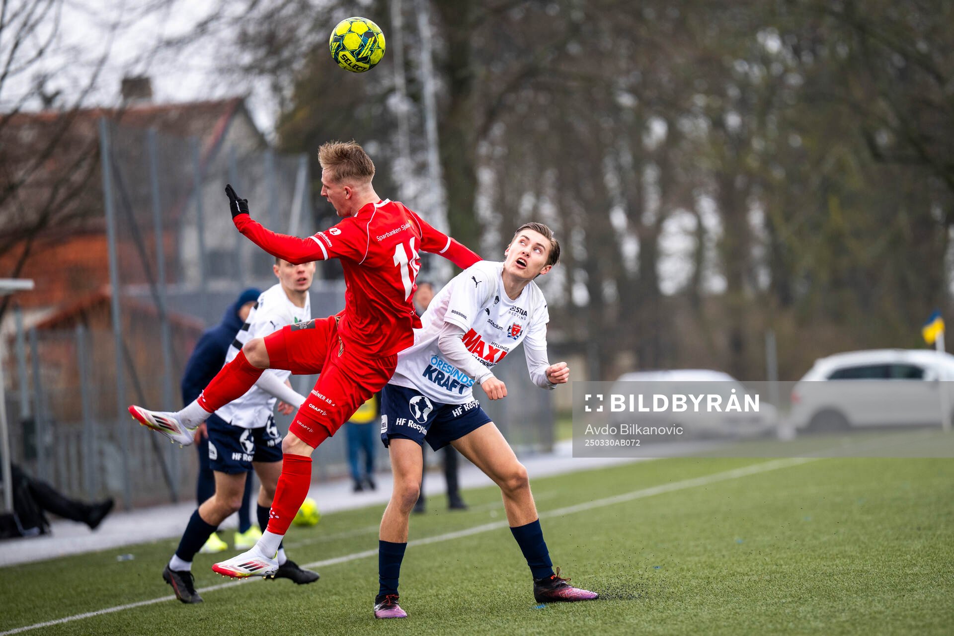 Åstorps FFs Leon Johansson och Bergdalens IKs Adam