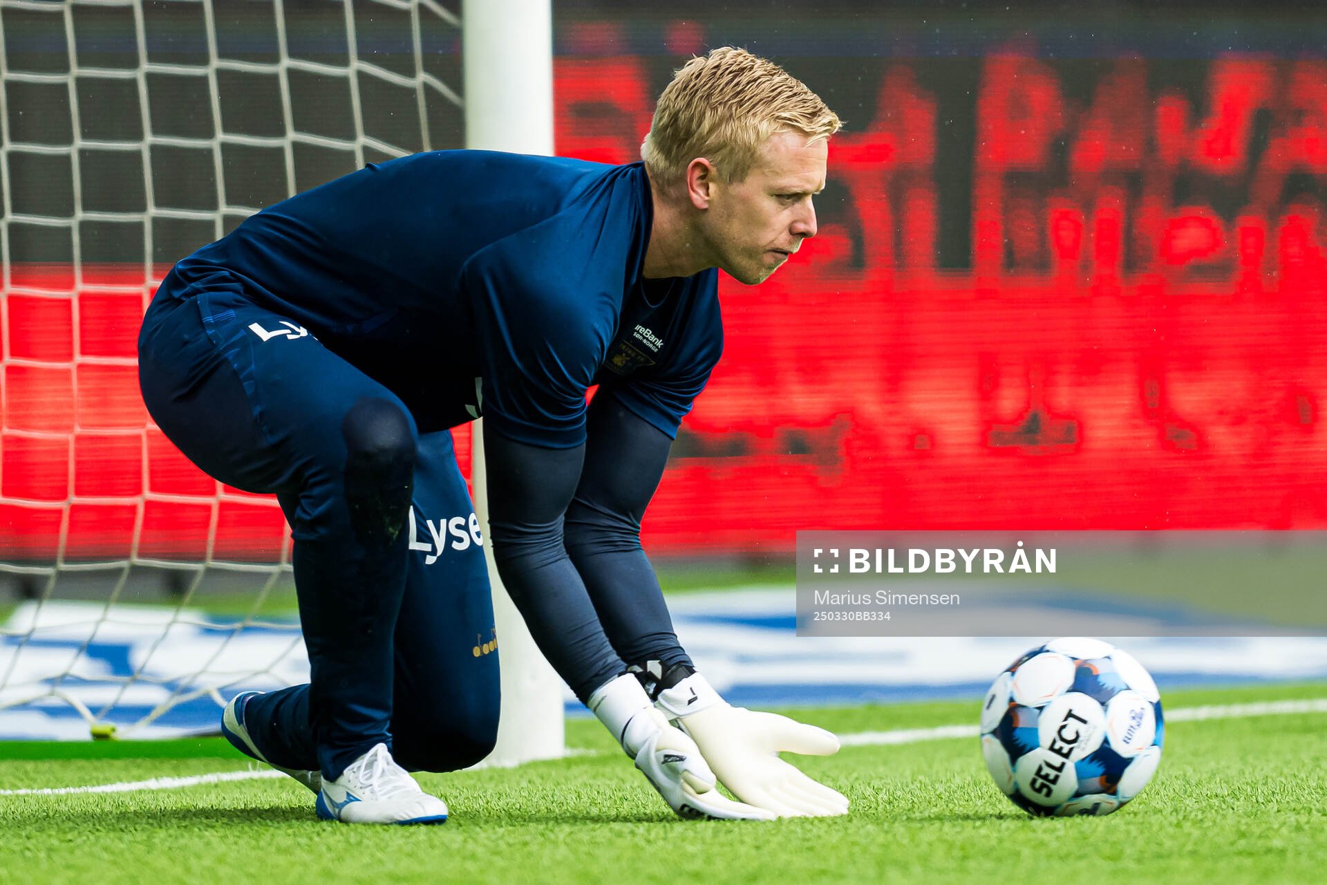 Arild Østbø of Viking warms up