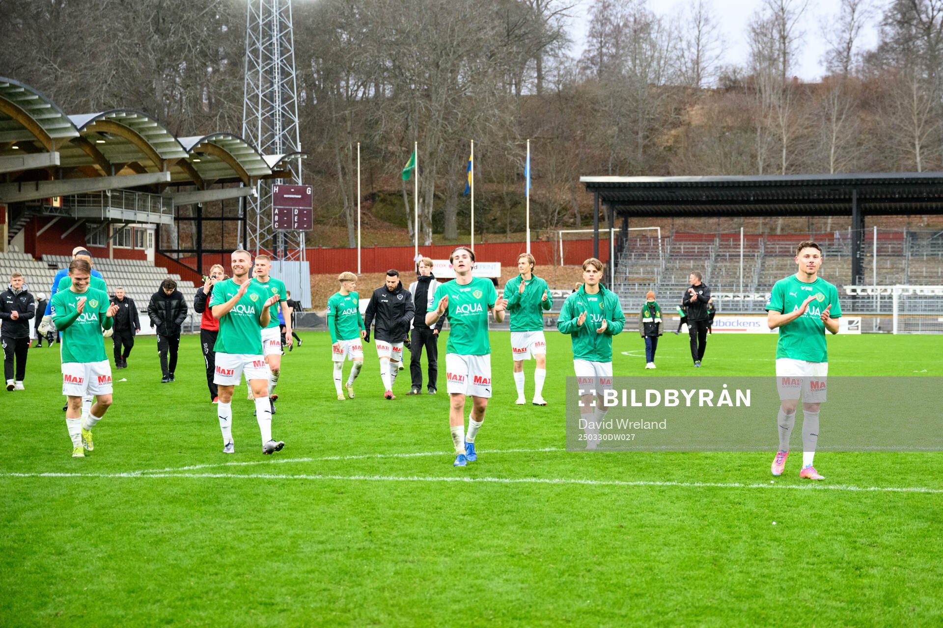 Jönköpings Södras spelare jublar