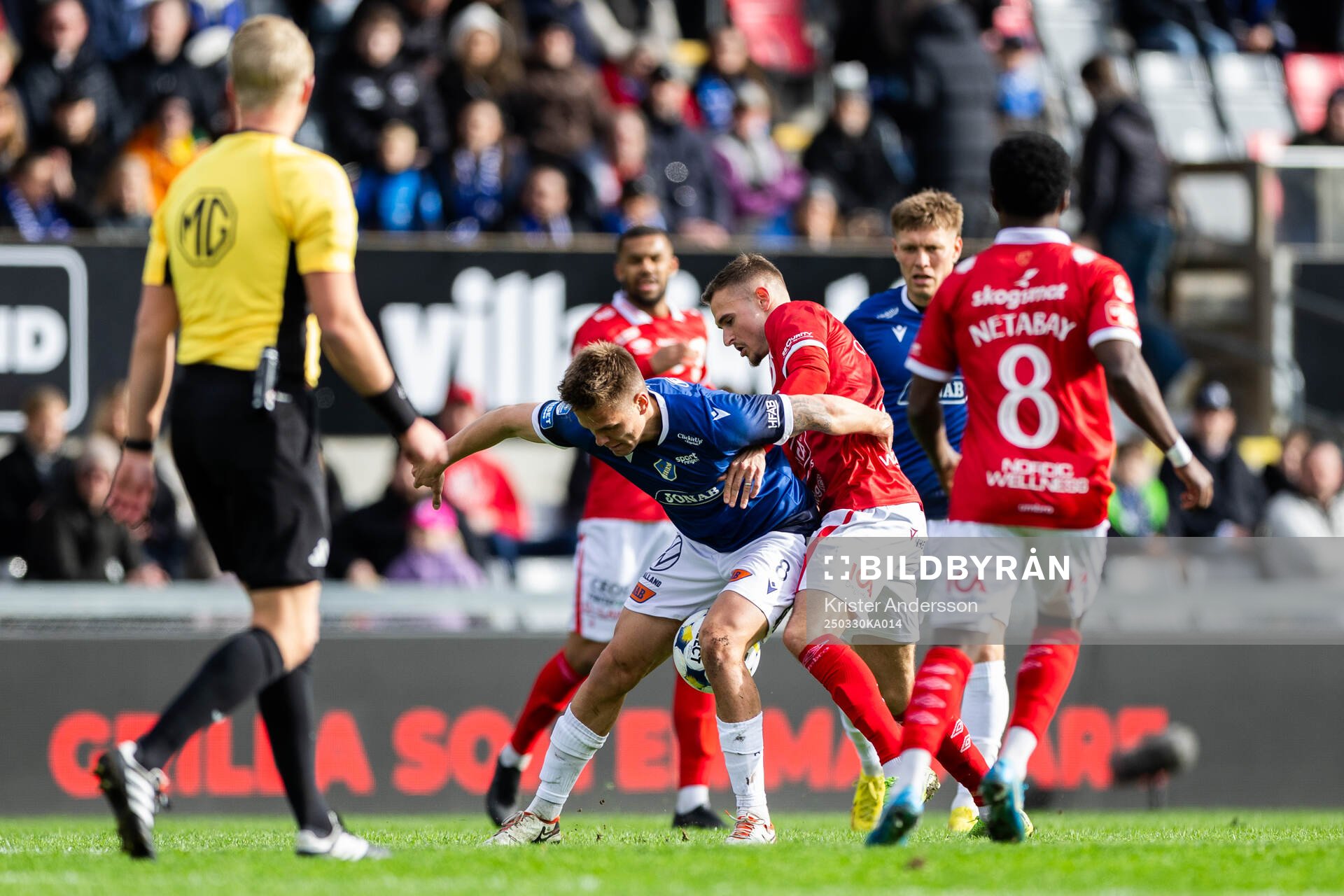 Halmstads Niilo Mäenpää och Degerfors Christos Gravius
