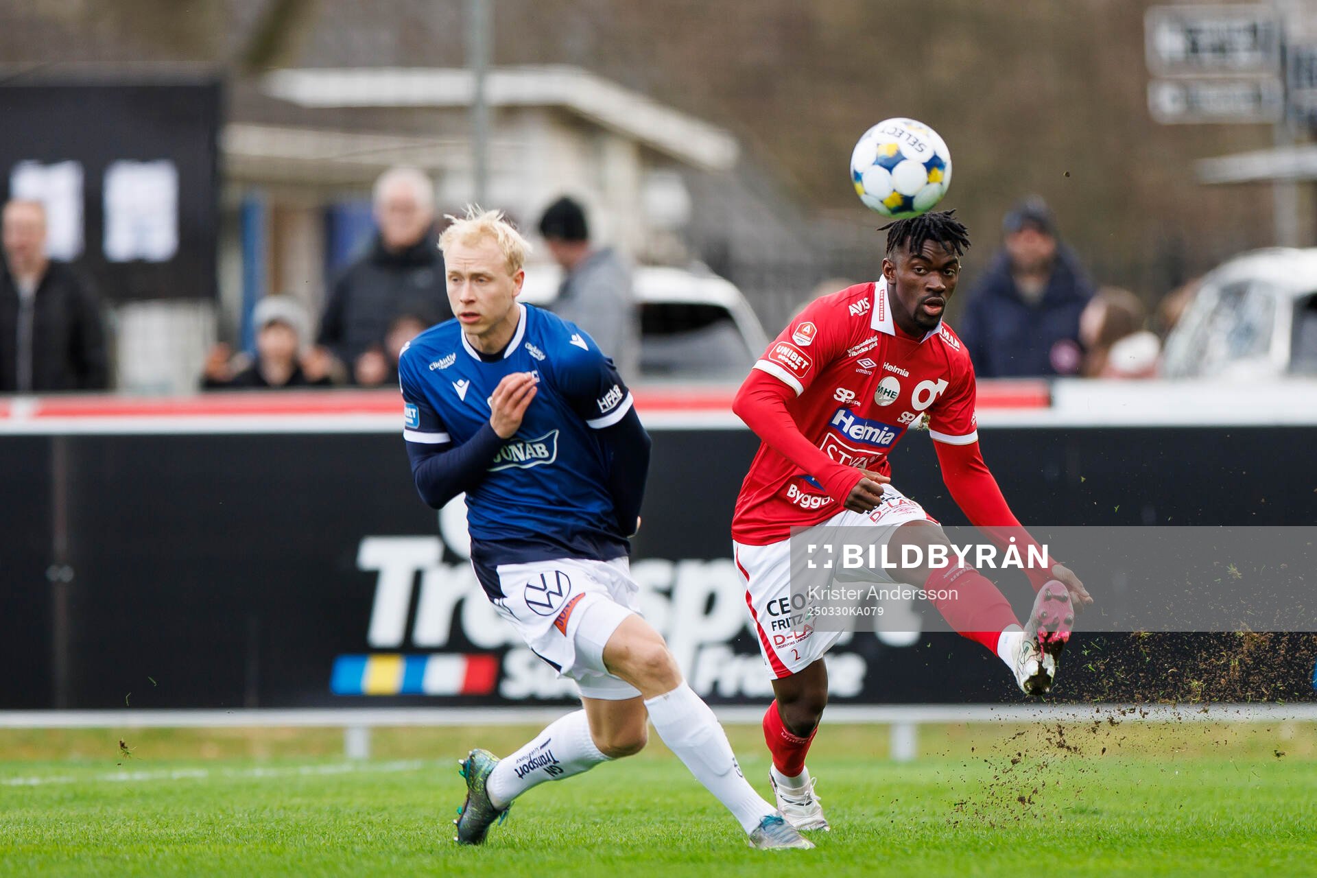 Halmstads André Boman och Degerfors Mamadouba Diaby