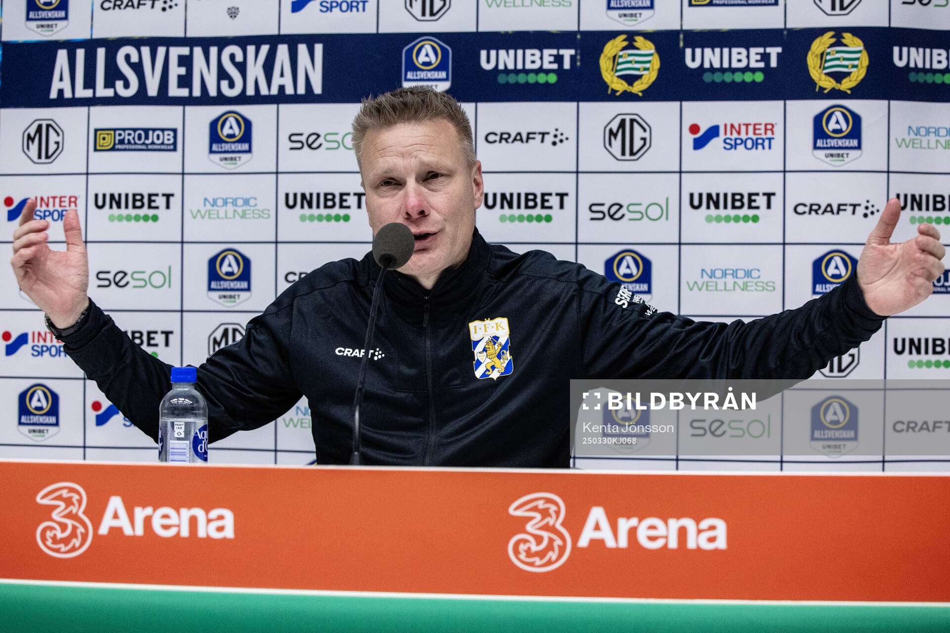 IFK Göteborgs tränare Stefan Billborn under presskonferensen efter fotbollsmatchen i Allsvenskan mellan Hammarby och IFK Göteborg den 30 mars 2025 i Stockholm.
