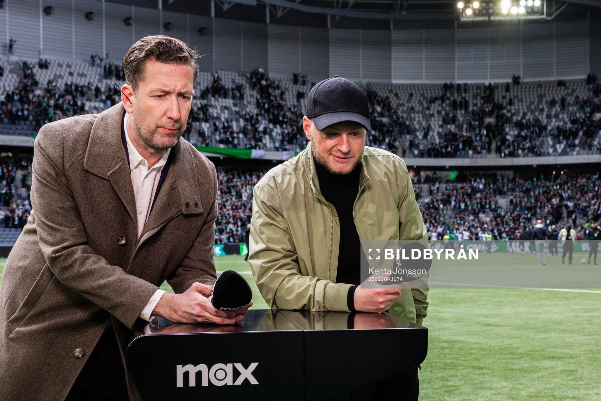 Max reporter Jonas Dahlquist och Hammarbys tränare Kim