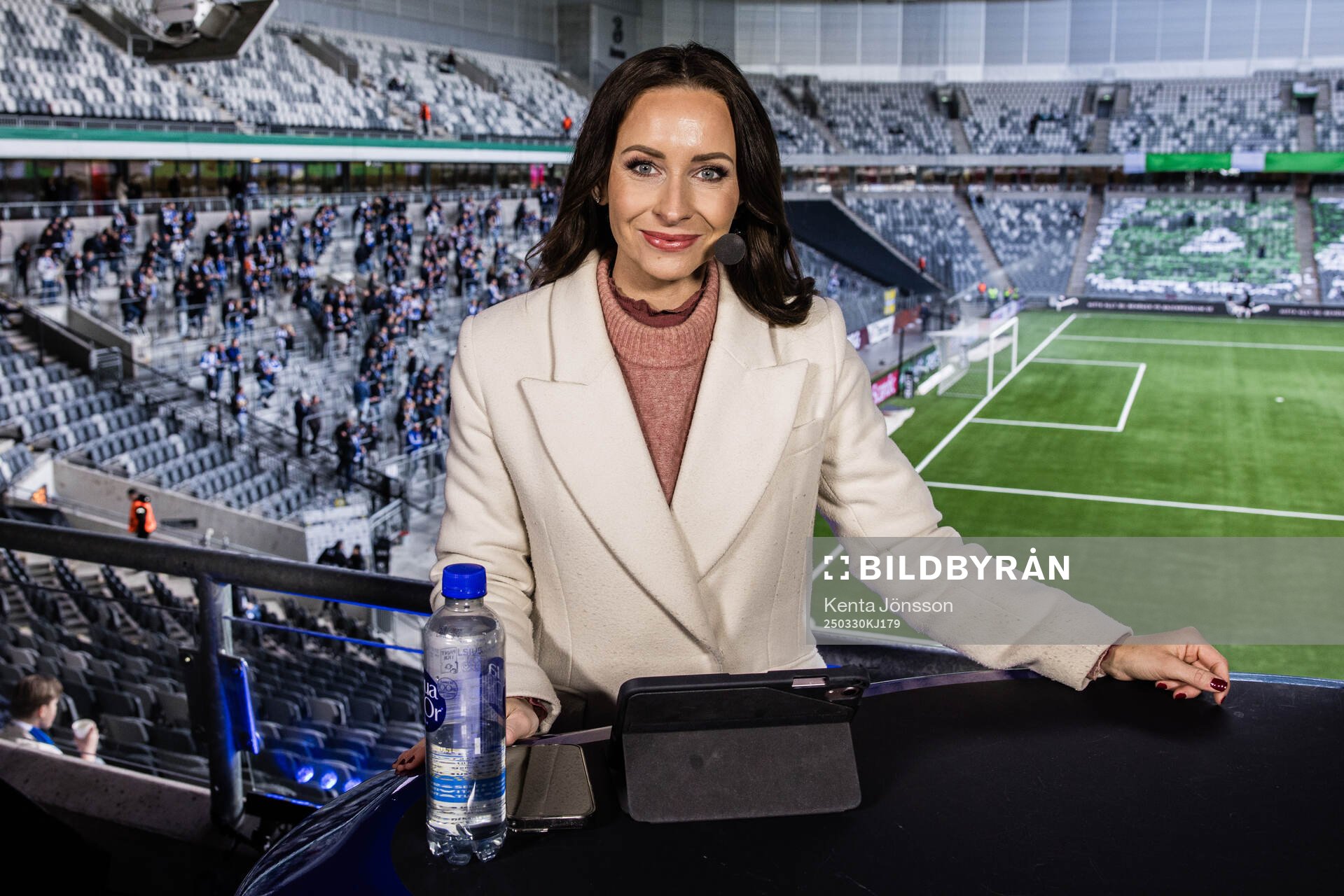 Camilla Nordlund i Max TV-studio