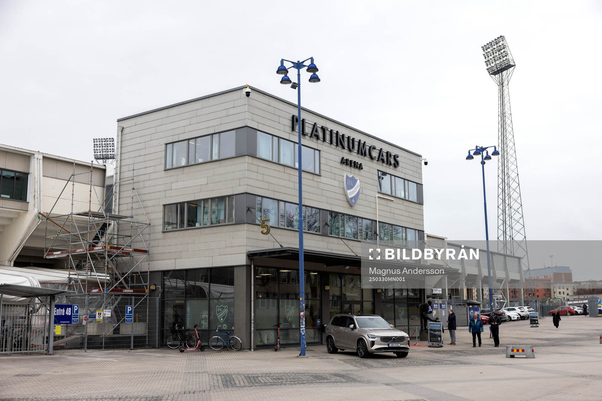 Exteriör vy av Platinum Cars Arena inför fotbollsmatchen i Allsvenskan mellan IFK Norrköping och Öster den 30 mars 2025 i Norrköping.