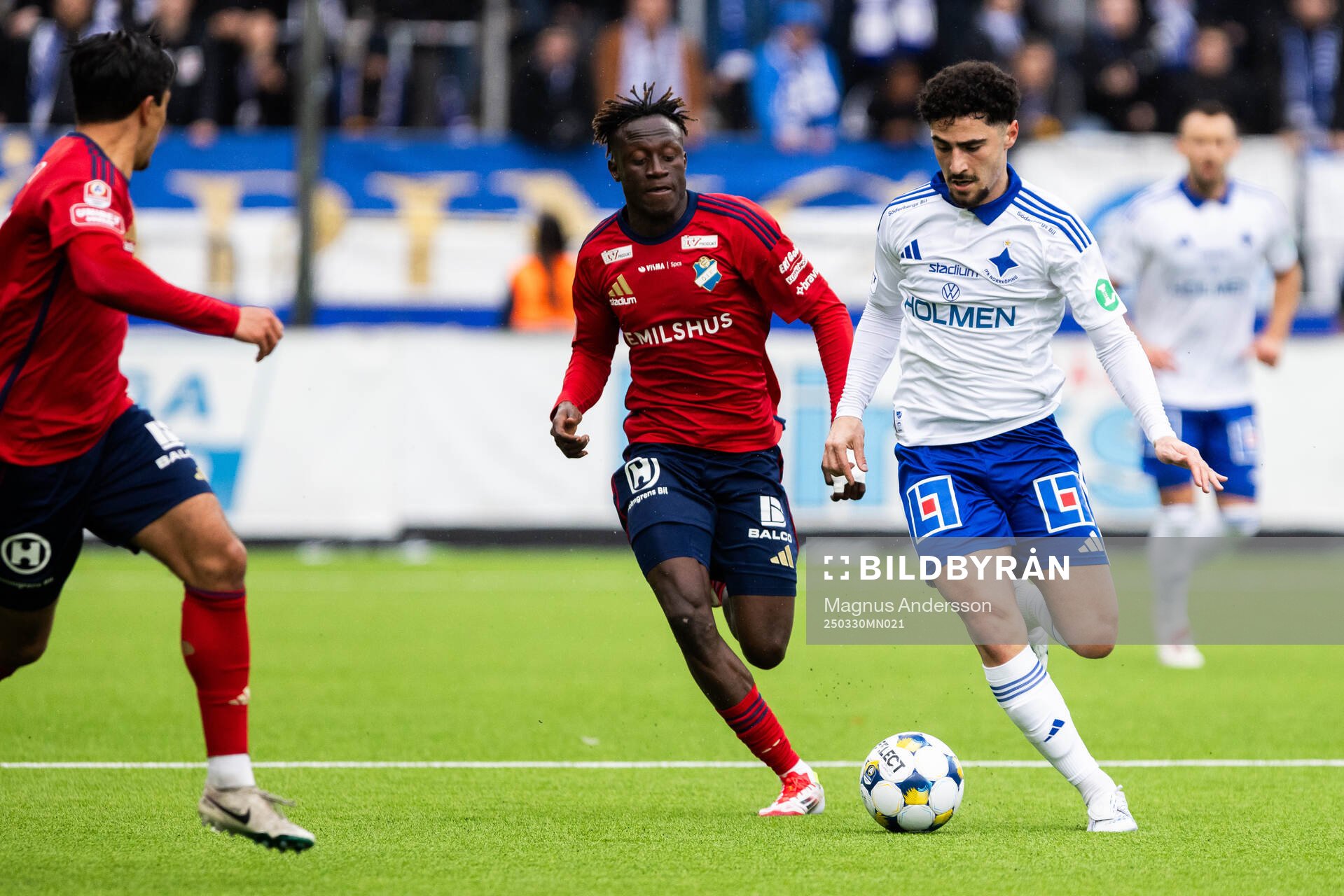 Östers Youssoupha Sanyang och IFK Norrköpings Ismet