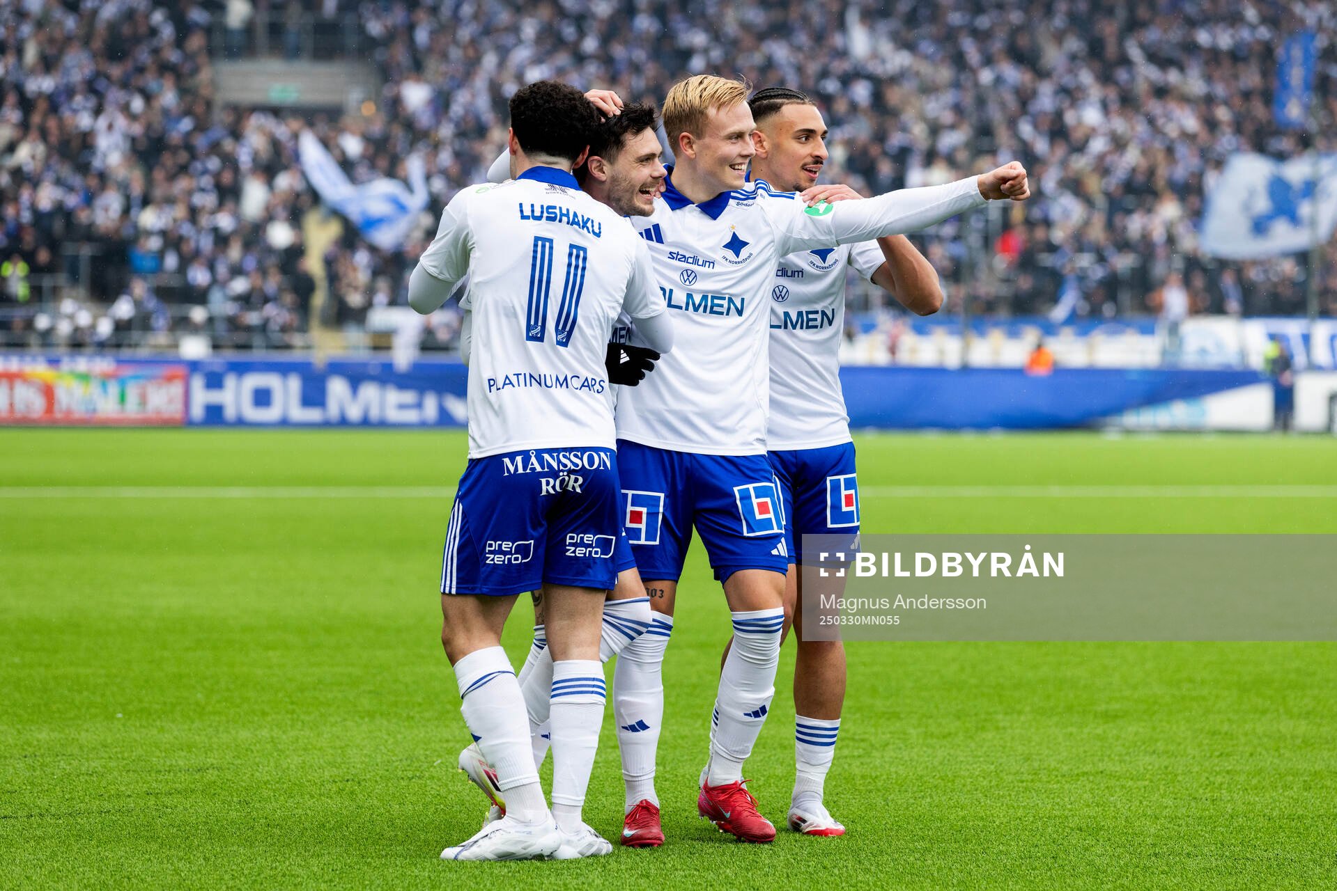 IFK Norrköpings David Moberg Karlsson jublar med