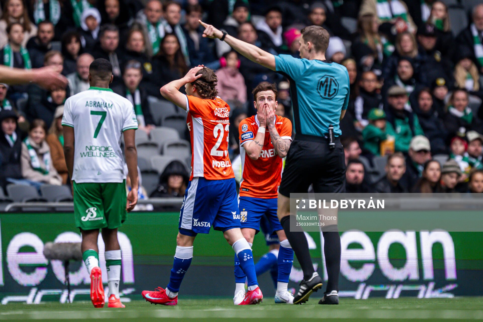IFK Göteborgs Tobias Heintz reagerar