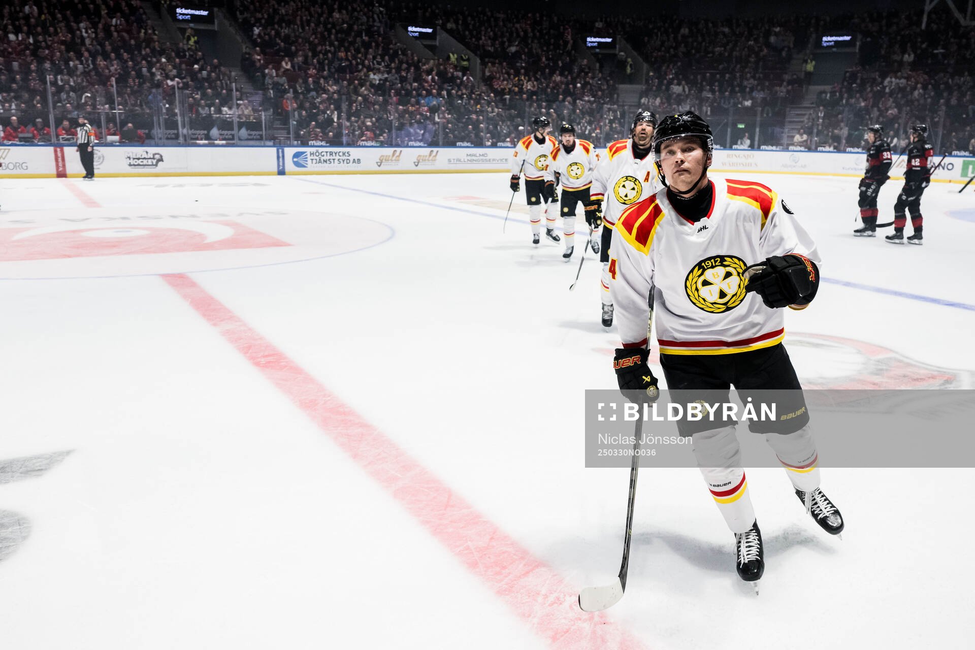 Brynäs Theo Lindstein jublar
