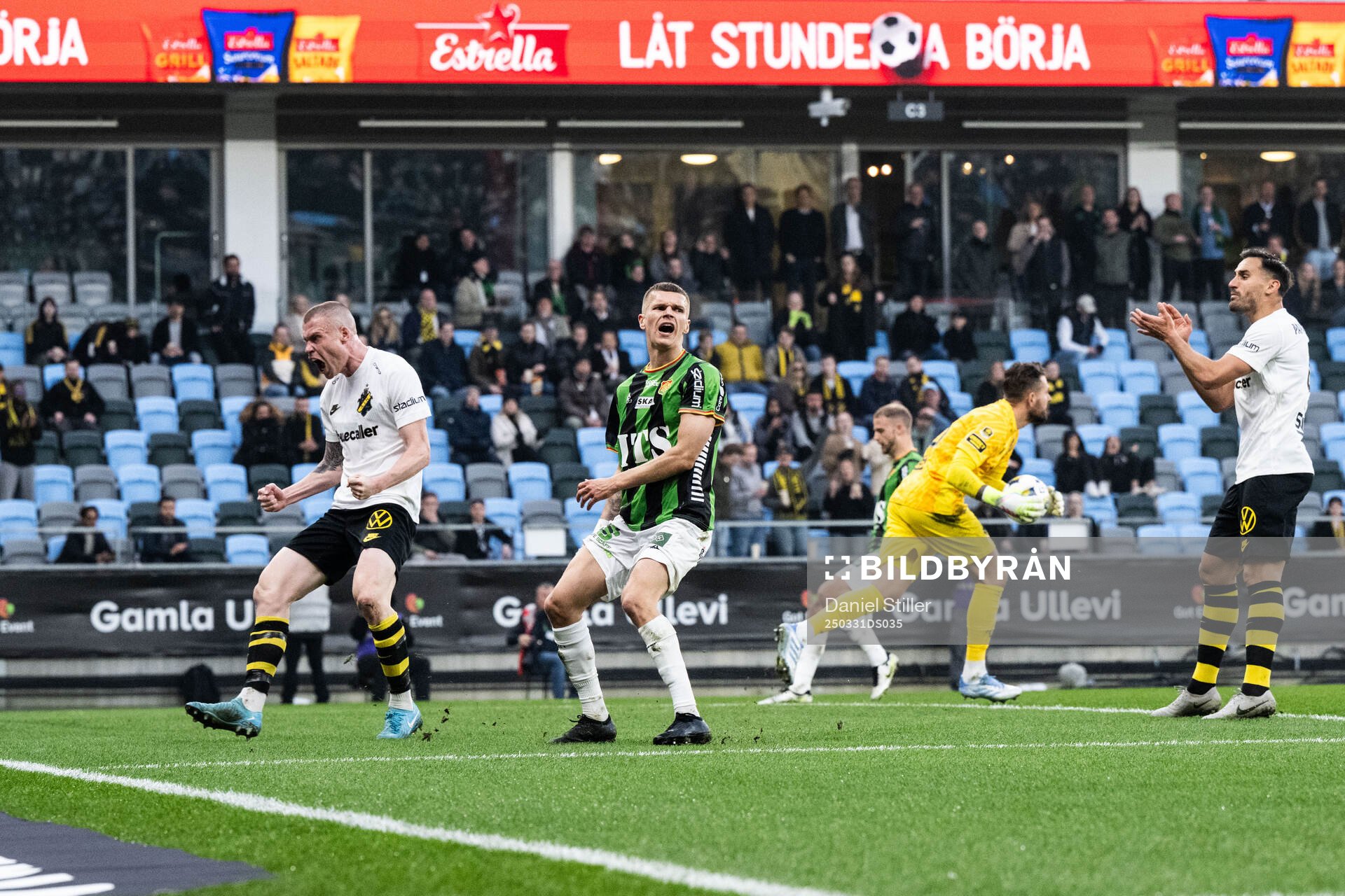 AIKs Thomas Poppler Isherwood och Sotirios Papagiannopoulos