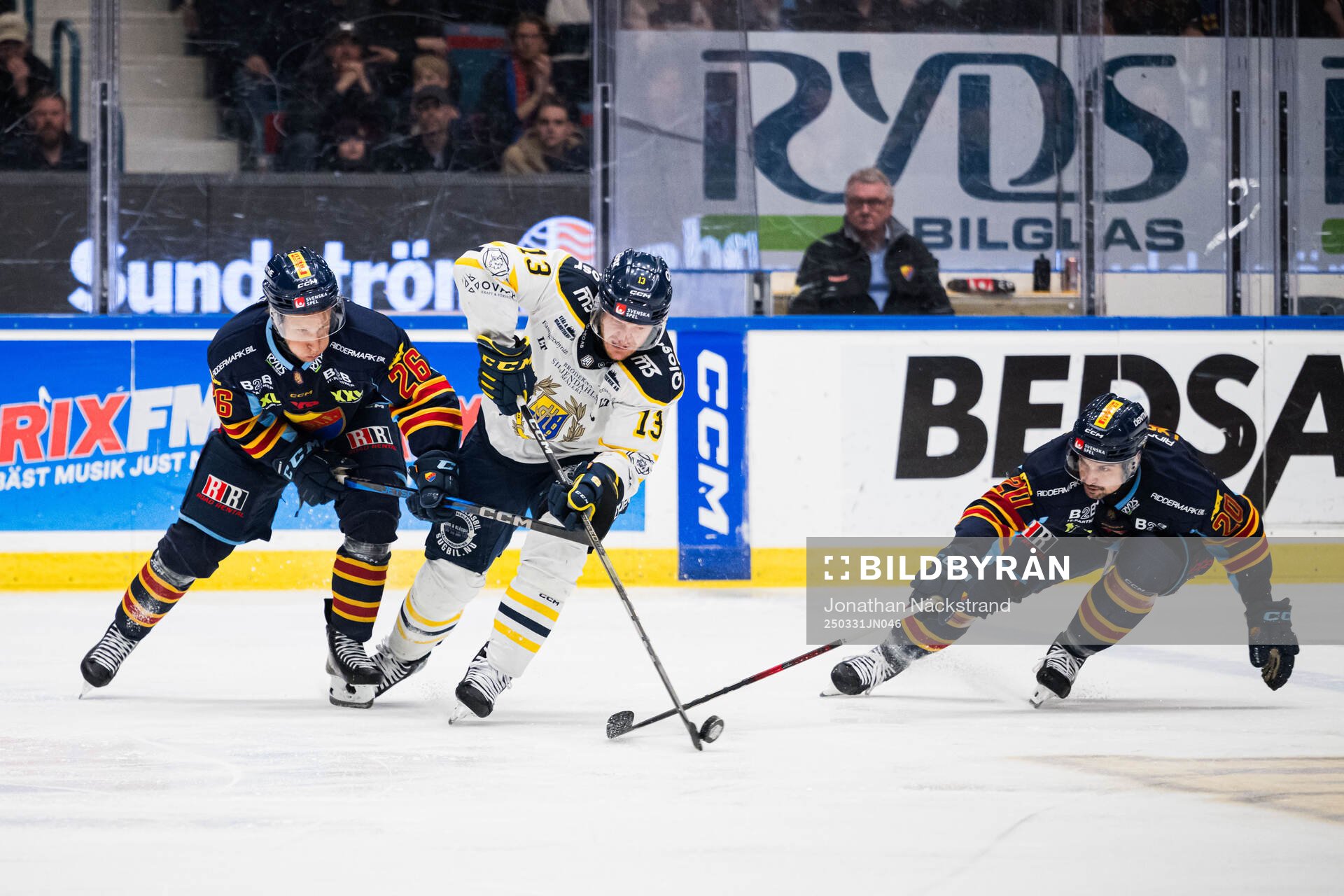 Djurgårdens Fredric Weigel och Jonathan Tychonick mot