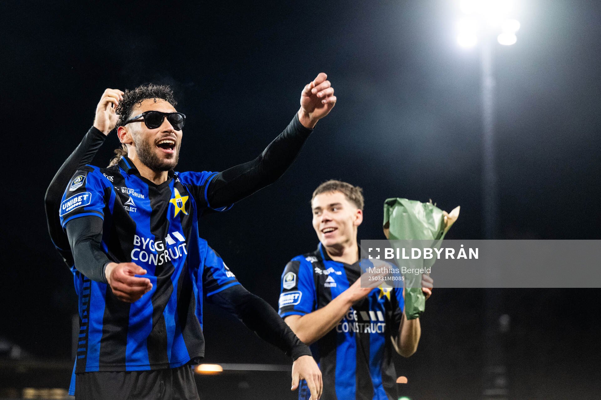 Sirius Joakim Persson jublar