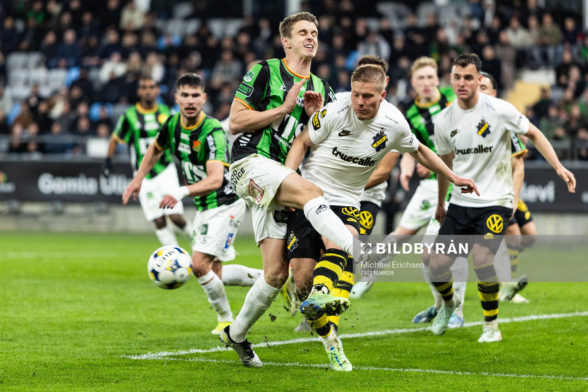 GAIS Oskar Ågren och AIKs Jere Uronen