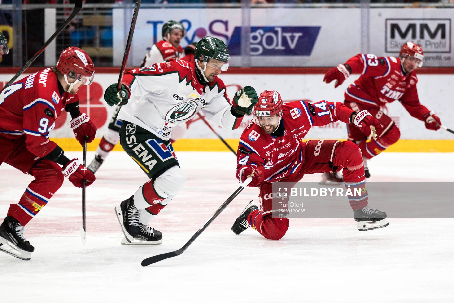 Frölundas Nicklas Lasu och Timrås Emil Pettersson