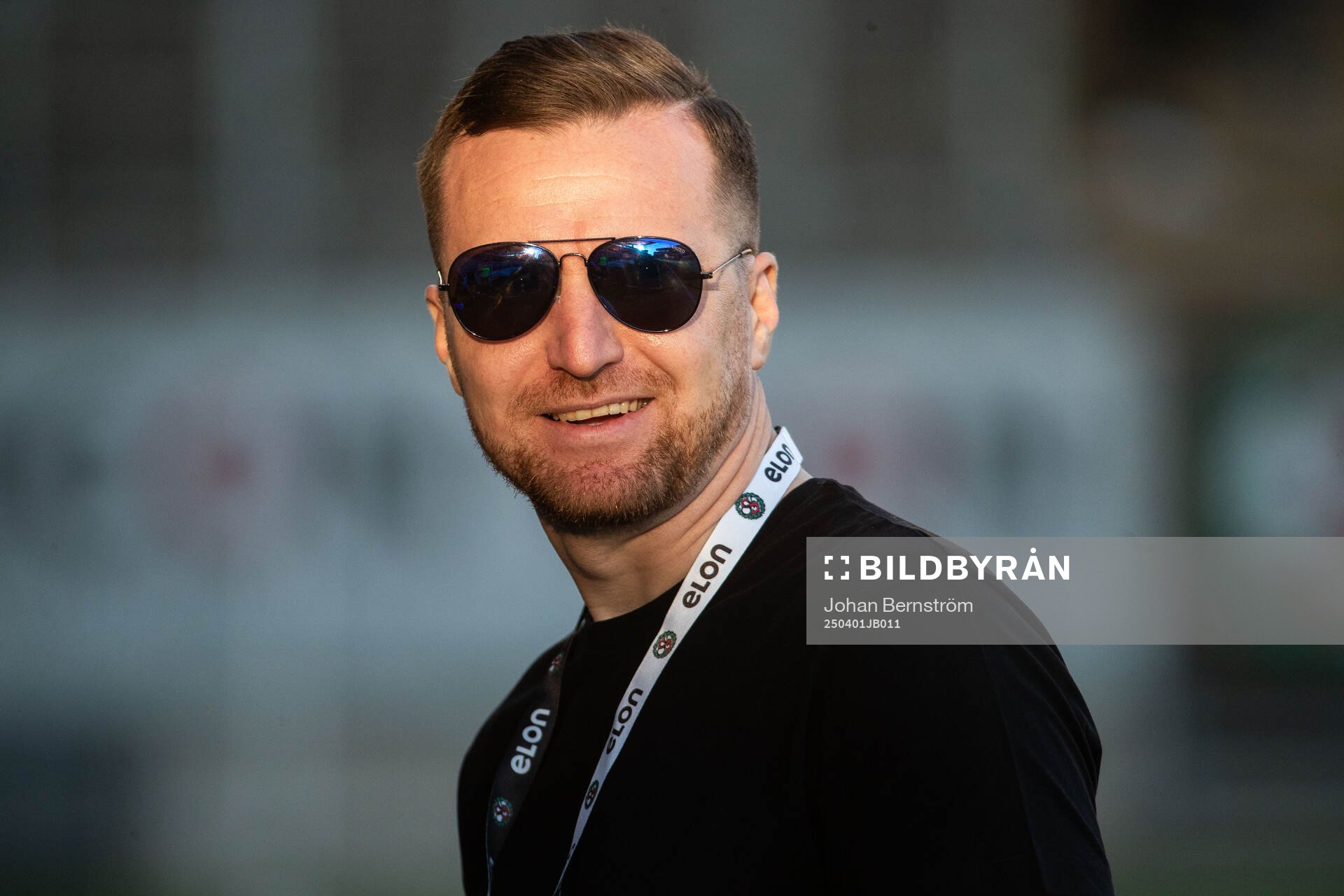 Örebros sportchef Enes Ahmetovic inför fotbollsmatchen i Superettan mellan Örebro och Västerås den 1 april 2025 i Örebro. 