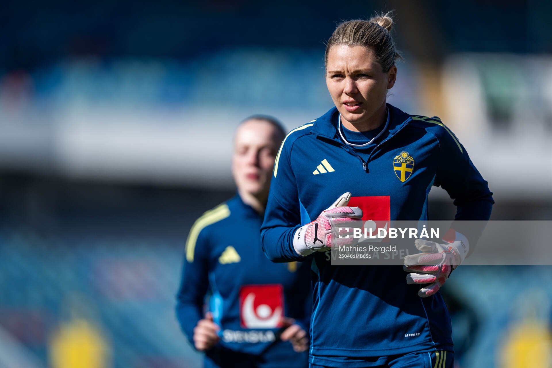 Goalkeeper Jennifer Falk