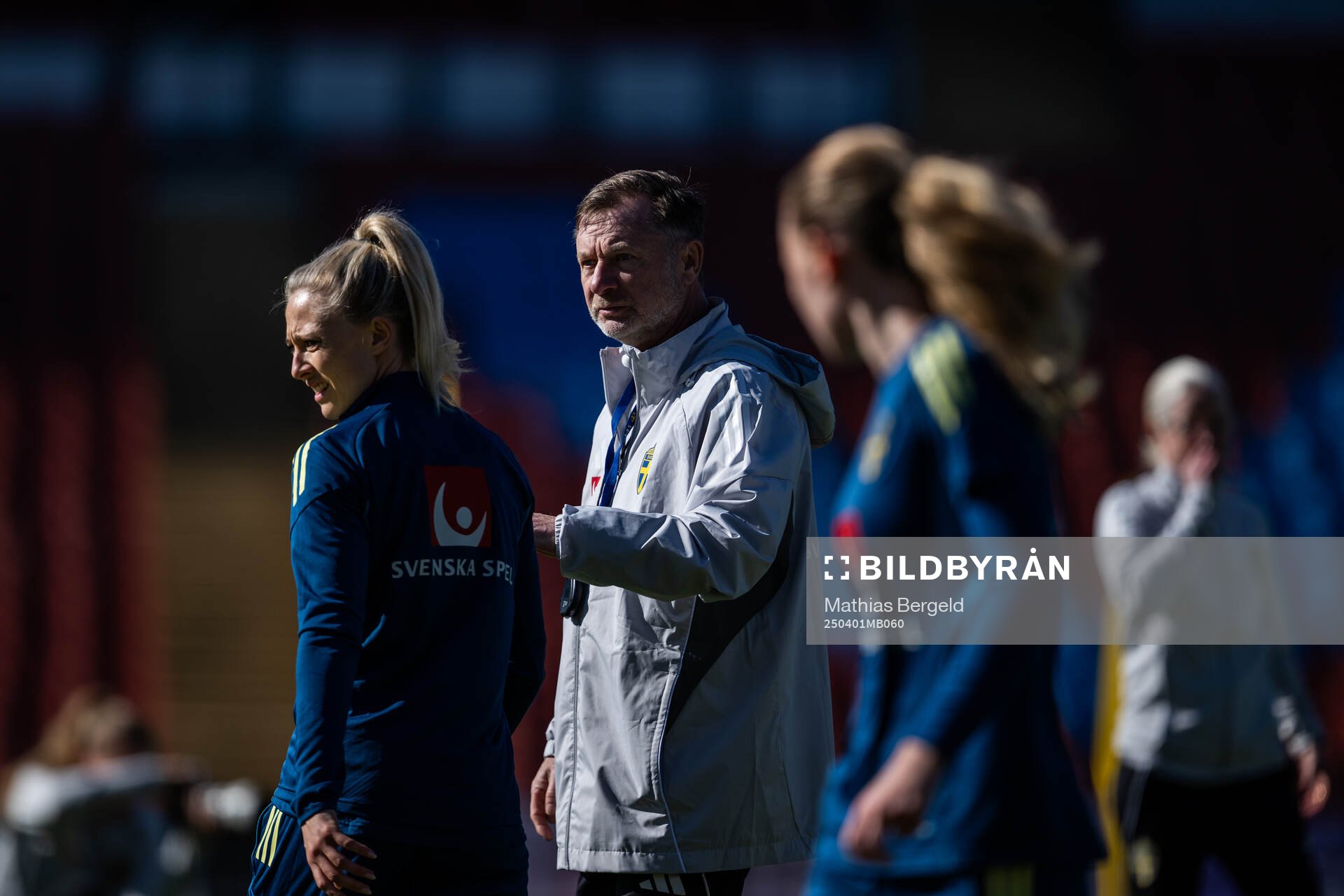 Rebecka Blomqvist and head coach Peter Gerhardsson