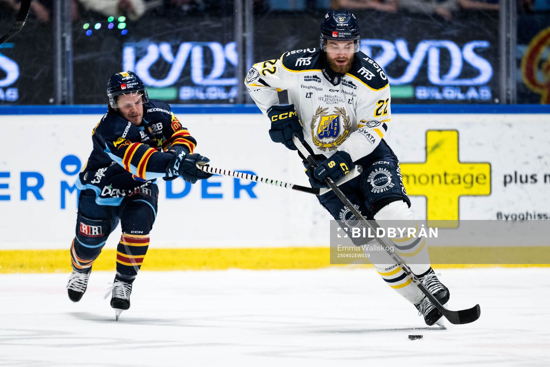 Djurgårdens Tyler Kelleher och Södertäljes Jacob