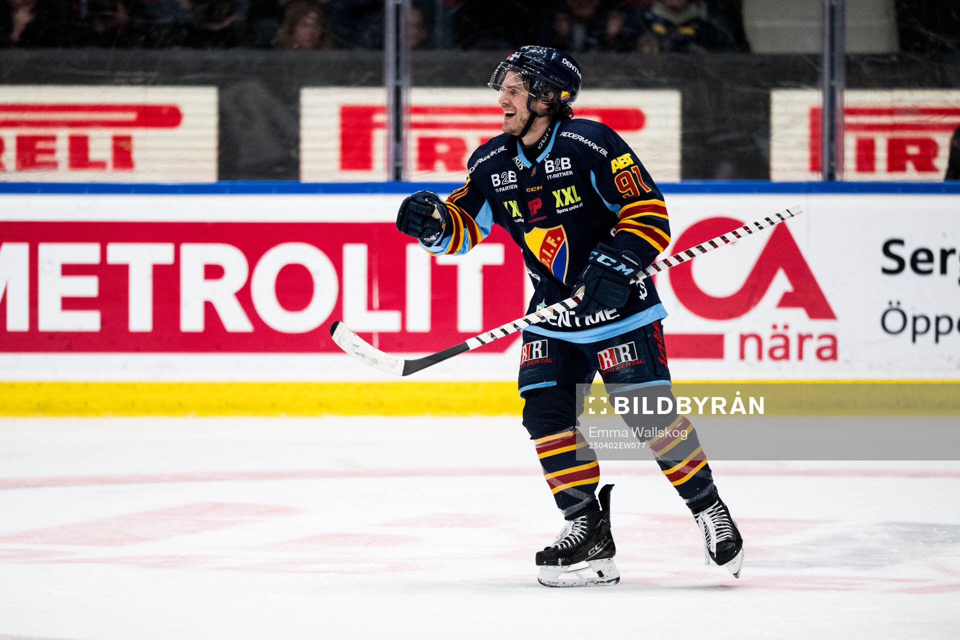 Djurgårdens Tyler Kelleher jublar