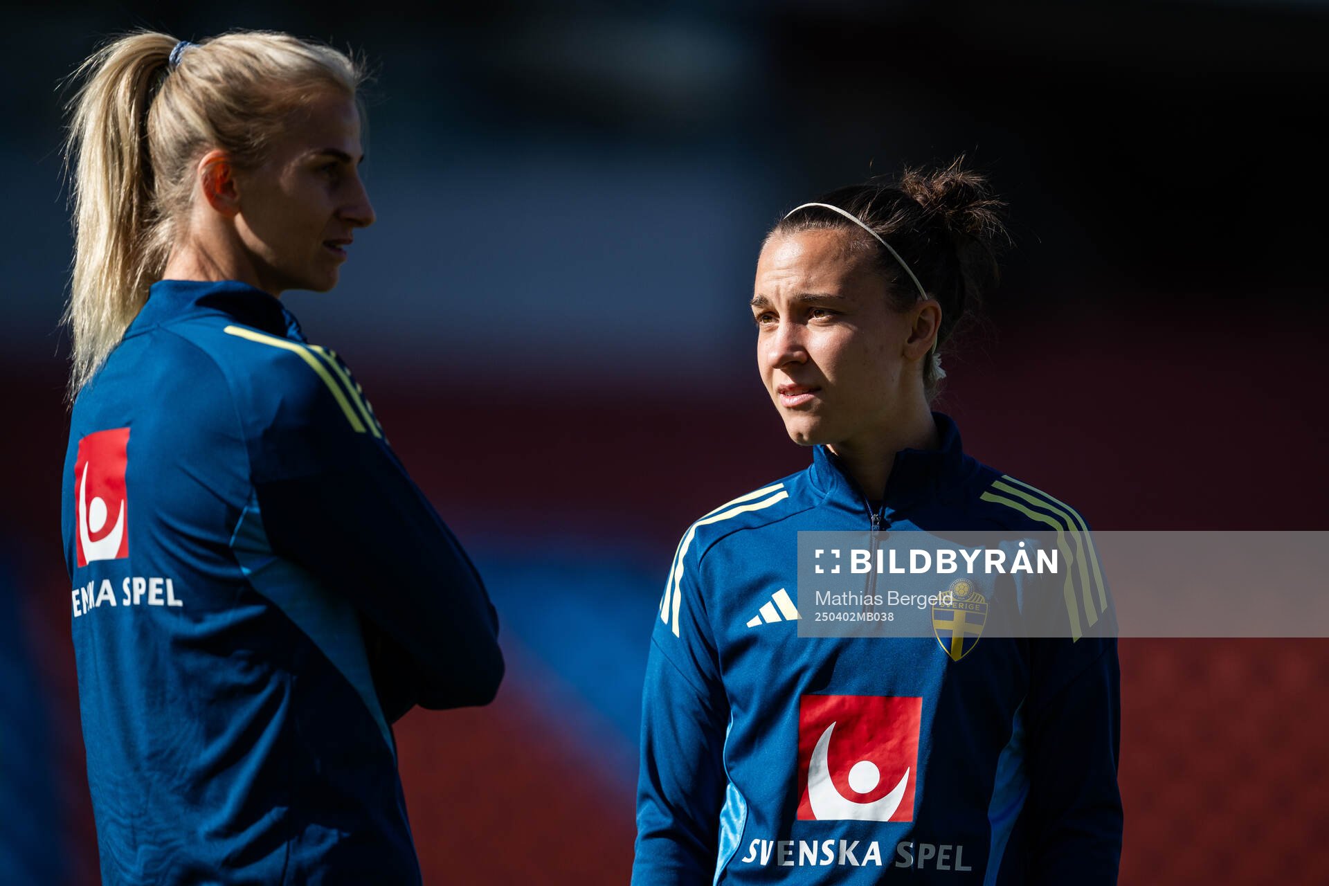 Sofia Jakobsson and Julia Zigiotti Olme